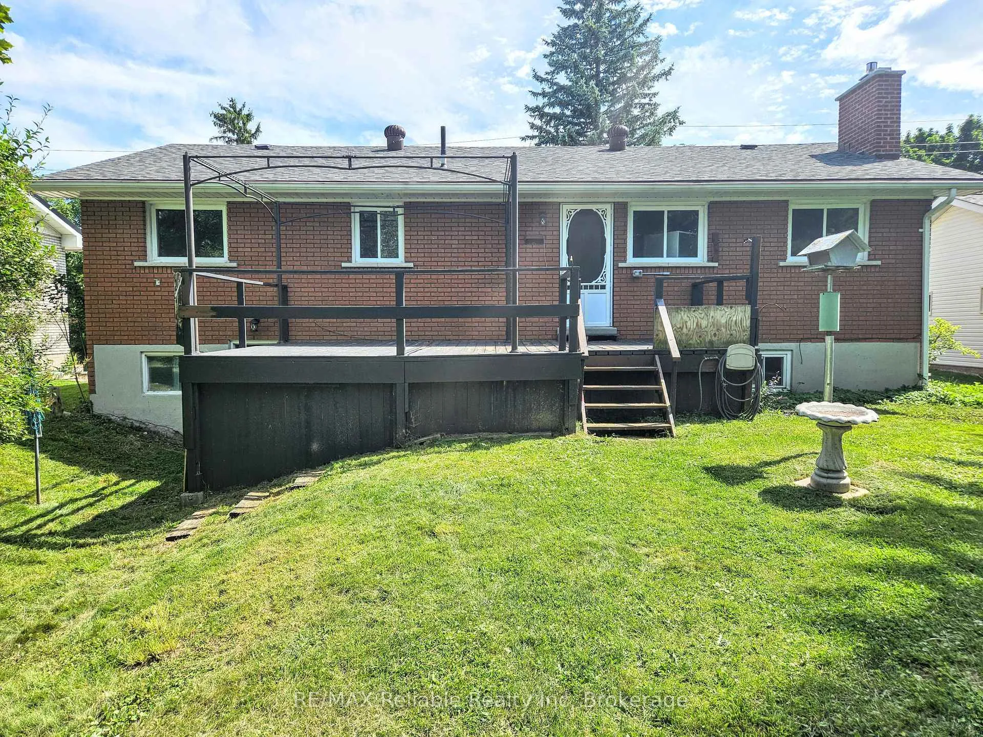 Photo 39 of 439 Queen Street E, Wellington North, Mount Forest — HOMEH
