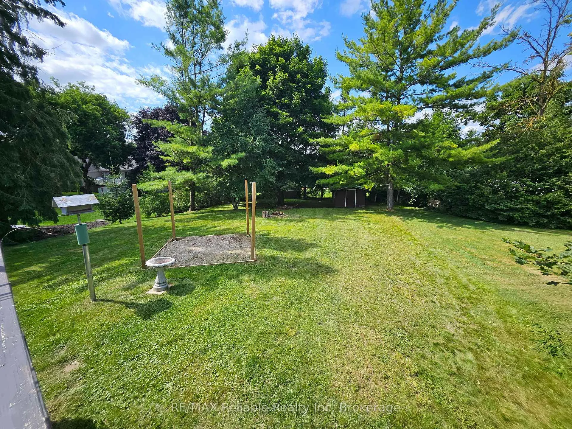 Photo 40 of 439 Queen Street E, Wellington North, Mount Forest — HOMEH