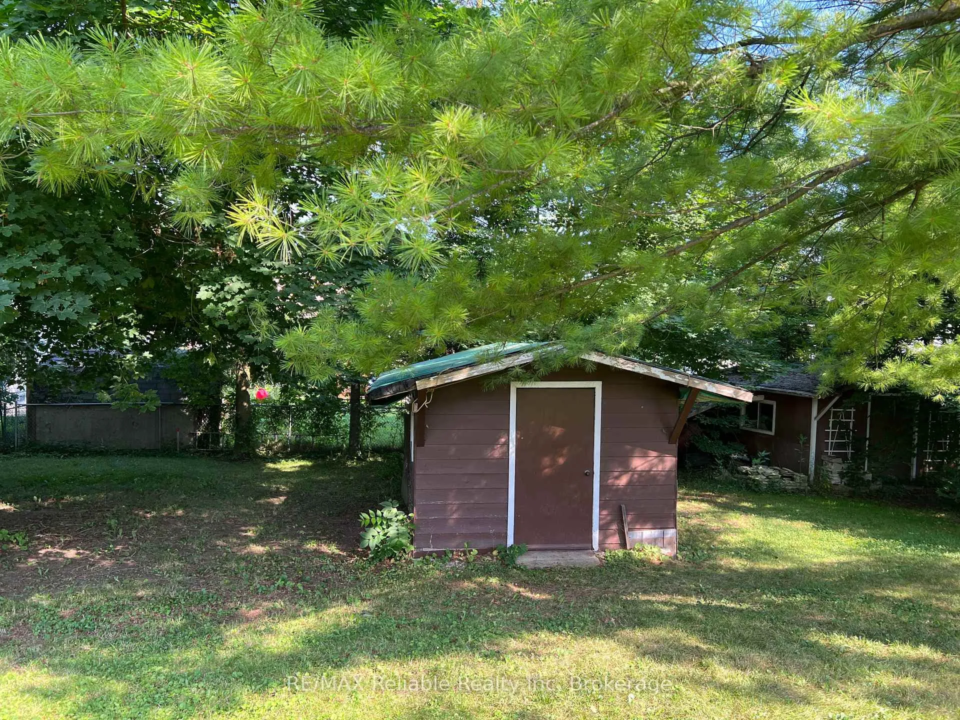 Photo 41 of 439 Queen Street E, Wellington North, Mount Forest — HOMEH