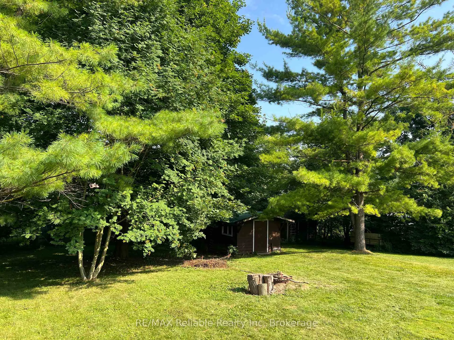 Photo 42 of 439 Queen Street E, Wellington North, Mount Forest — HOMEH