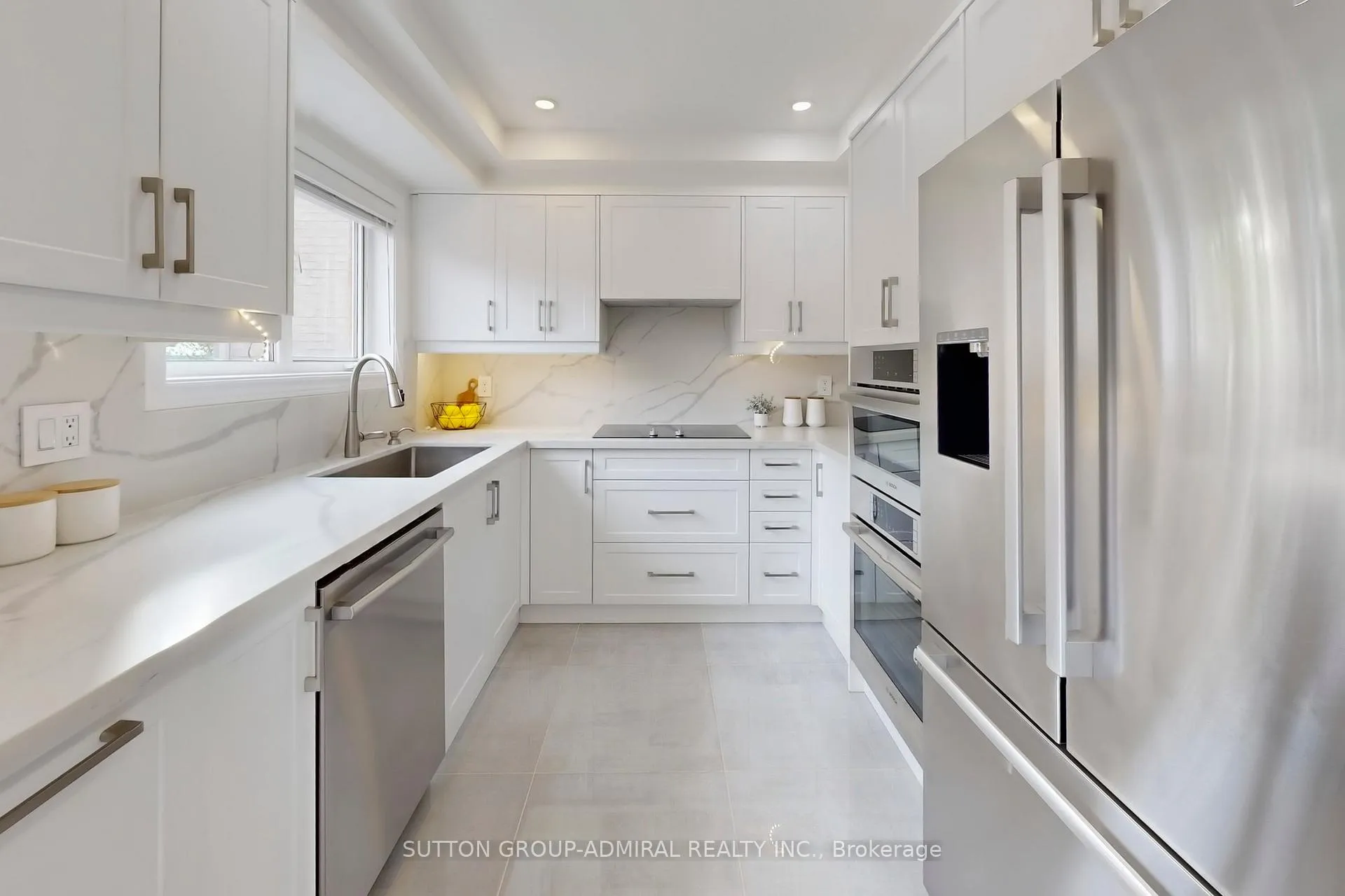 Photo 9 of 62 Agostino Crescent, Vaughan, Patterson — HOMEH