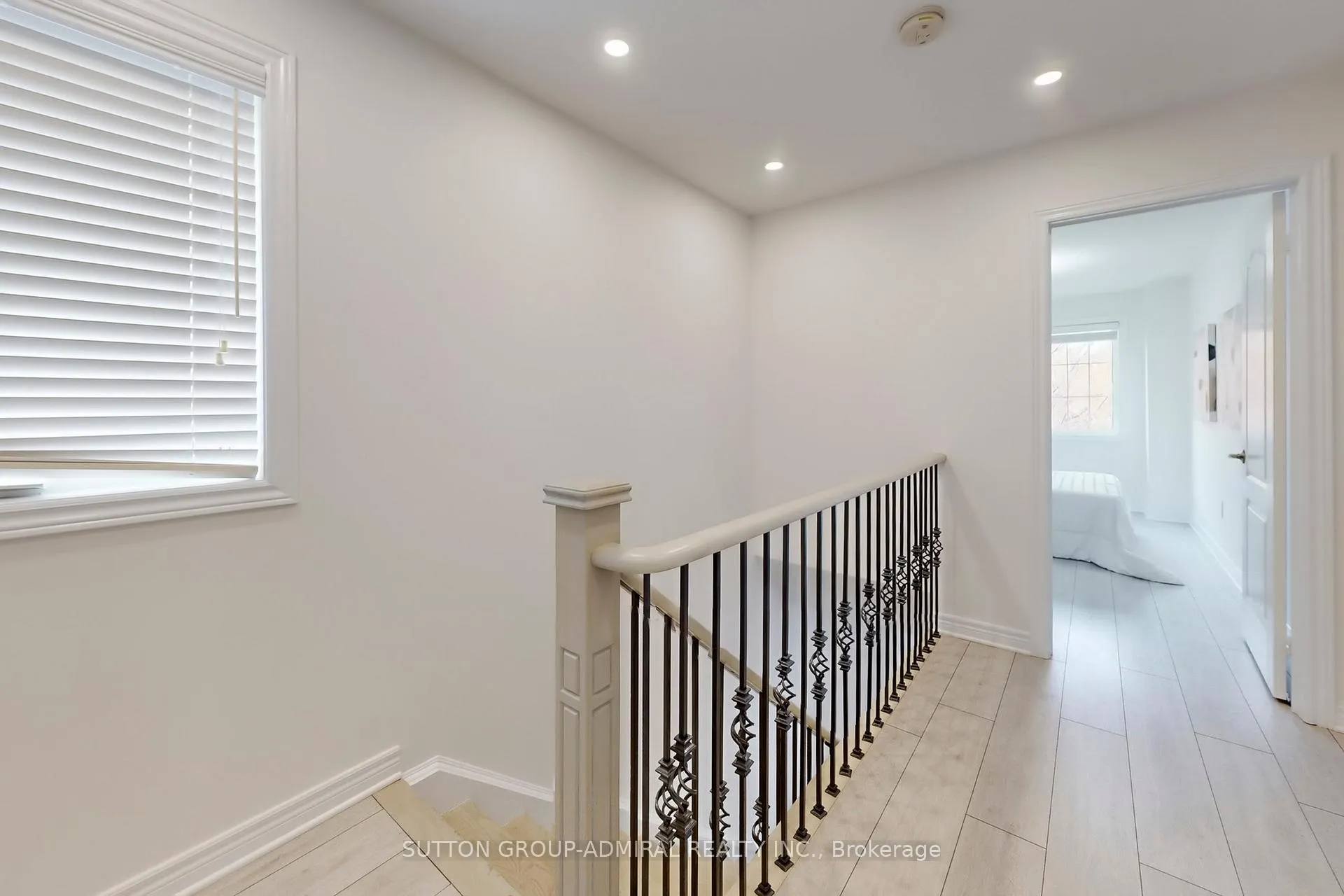 Photo 19 of 62 Agostino Crescent, Vaughan, Patterson — HOMEH