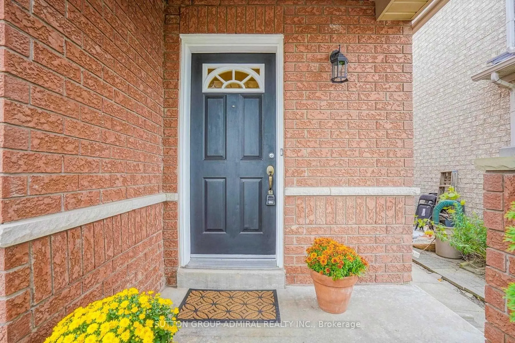Photo 32 of 62 Agostino Crescent, Vaughan, Patterson — HOMEH