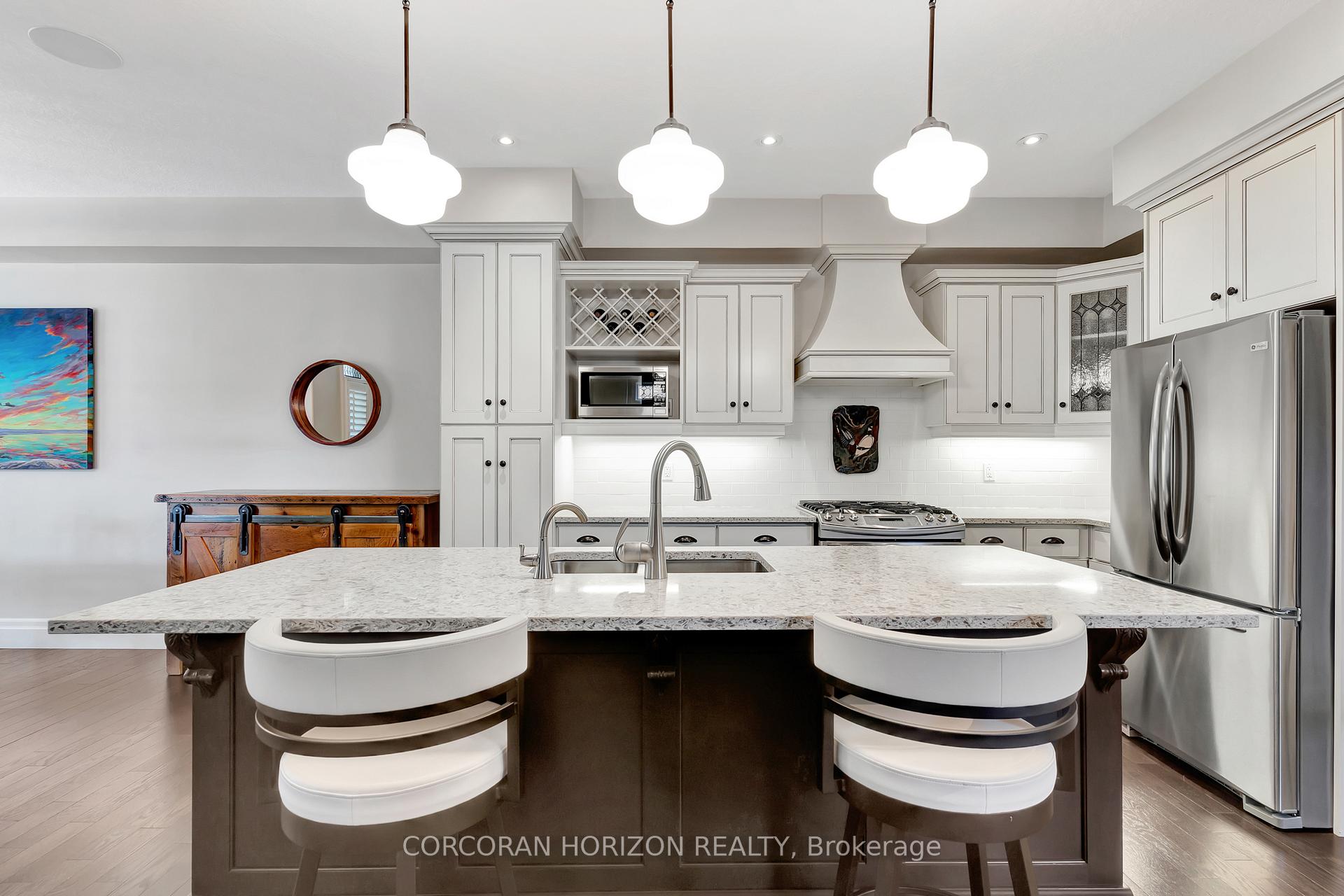 Photo 9 of 136 Oak Park Drive, Waterloo, Eastbridge — HOMEH