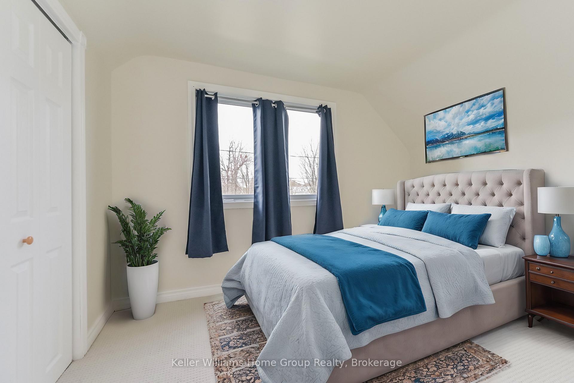 Photo 11 of 280 Waterloo Street, Wellington North, Mount Forest — HOMEH