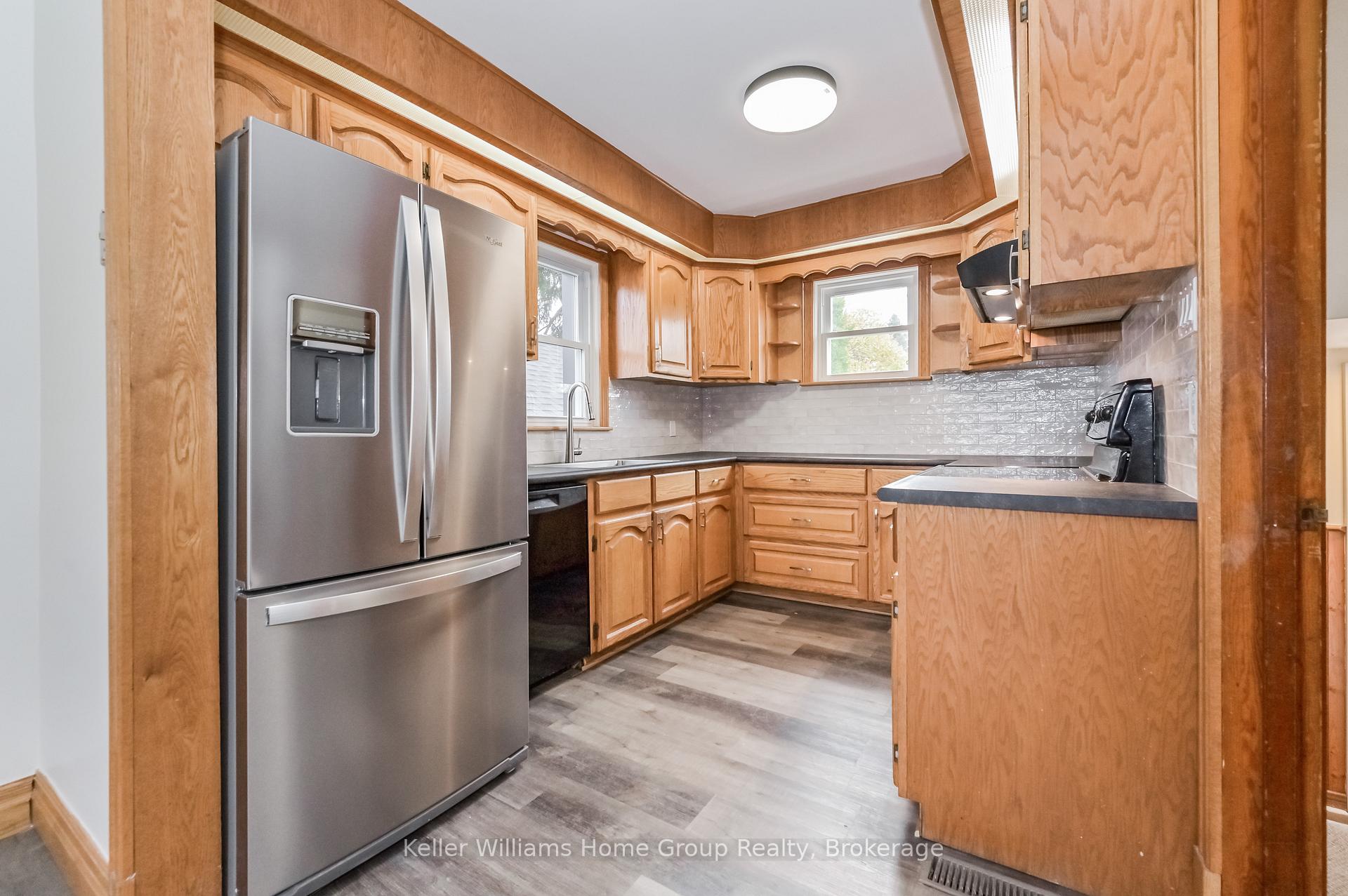 Photo 21 of 280 Waterloo Street, Wellington North, Mount Forest — HOMEH