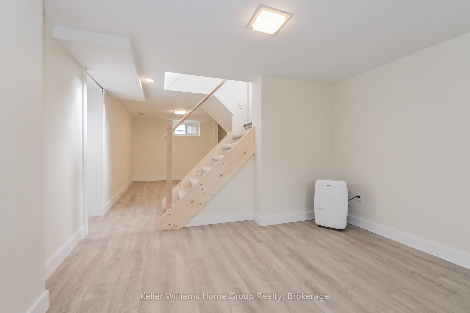 Photo 39 of 280 Waterloo Street, Wellington North, Mount Forest — HOMEH