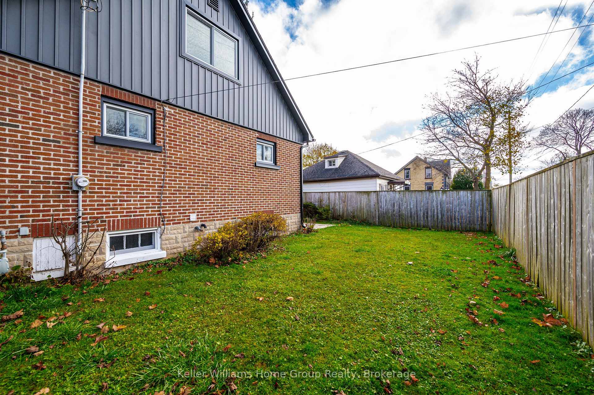 Photo 45 of 280 Waterloo Street, Wellington North, Mount Forest — HOMEH