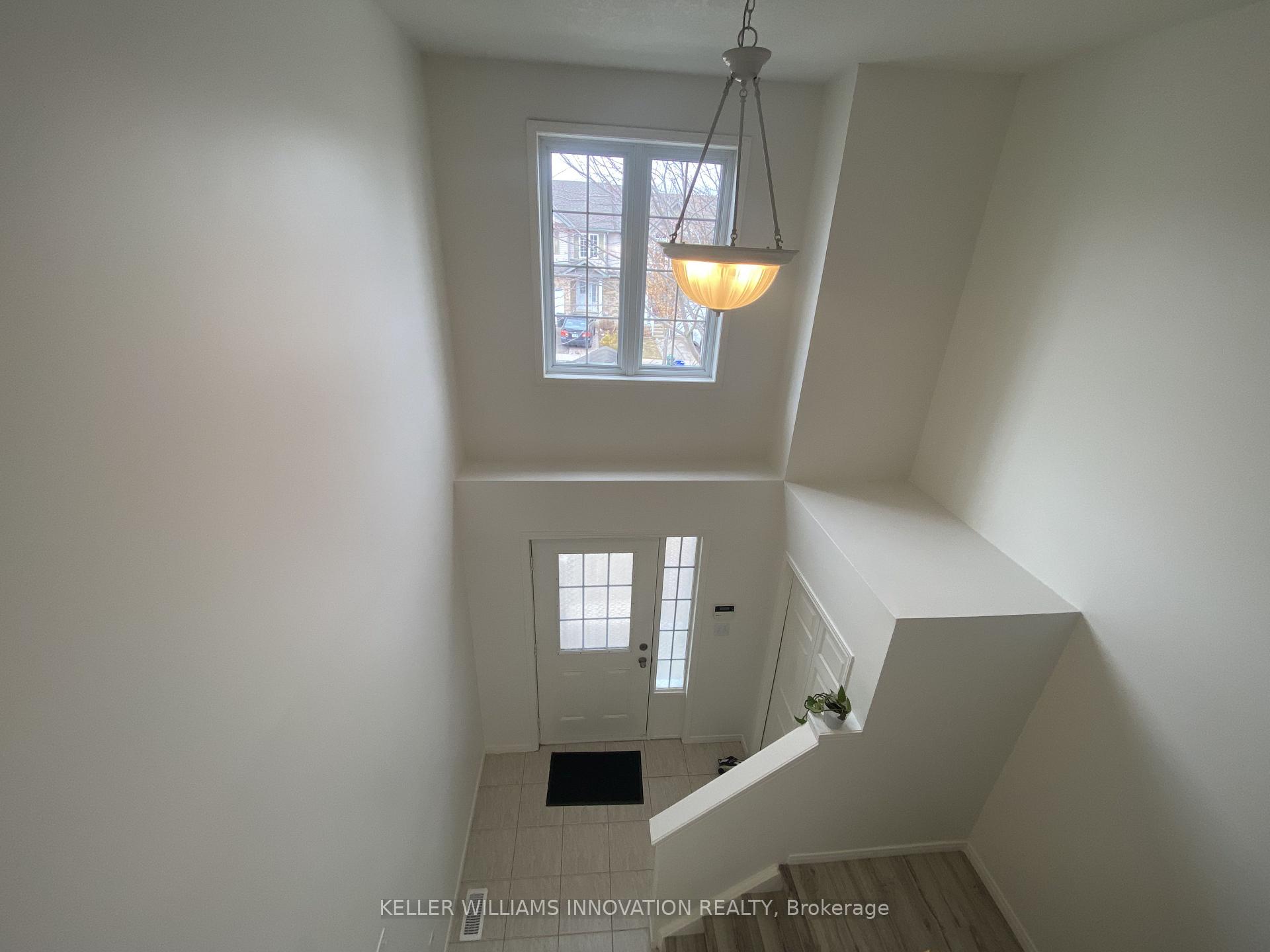 Photo 4 of 517 Virginia Creeper Street, Waterloo — HOMEH