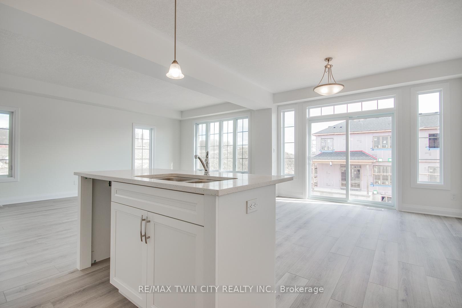 Photo 20 of 307 Raspberry Place, Waterloo — HOMEH