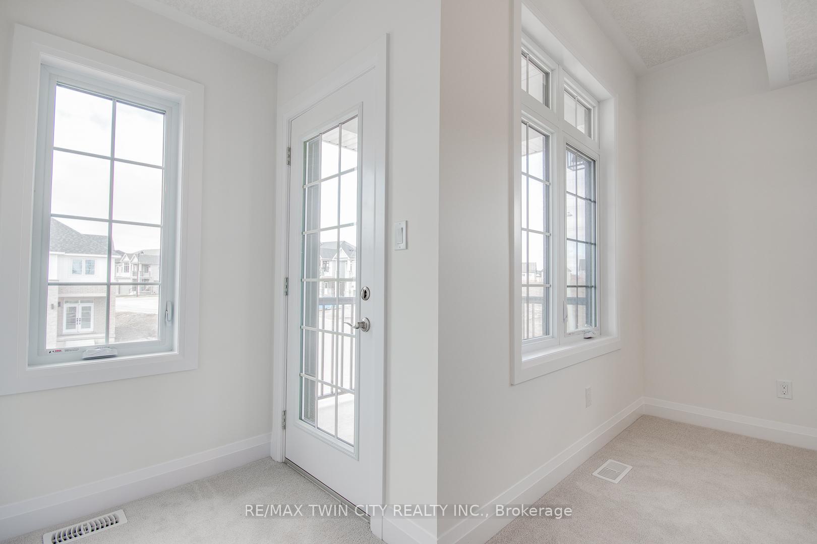 Photo 28 of 307 Raspberry Place, Waterloo — HOMEH