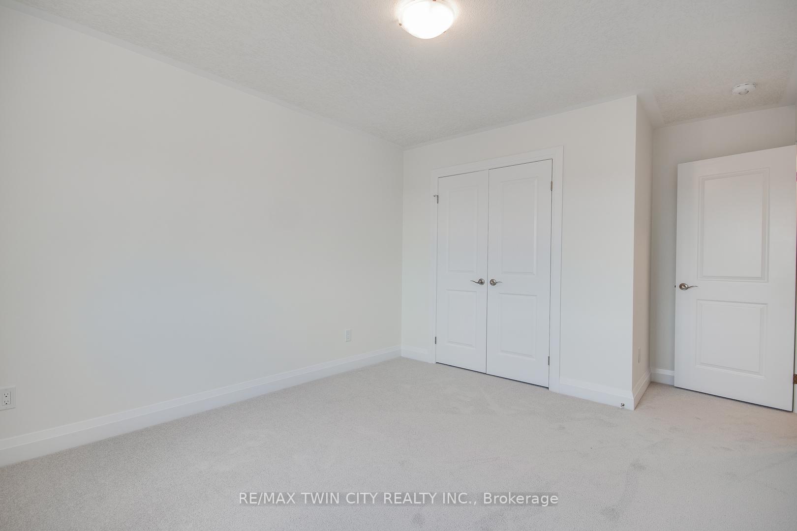 Photo 43 of 307 Raspberry Place, Waterloo — HOMEH