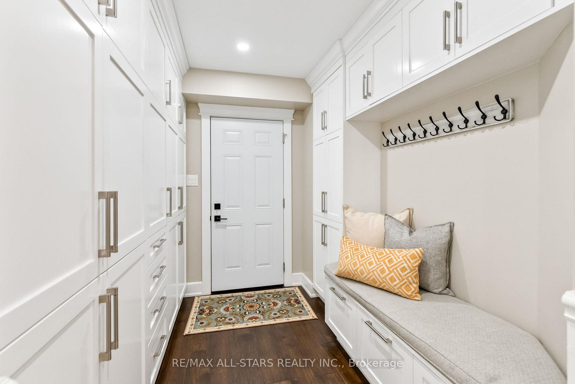Photo 18 of 42 Galloway Crescent, Uxbridge — HOMEH