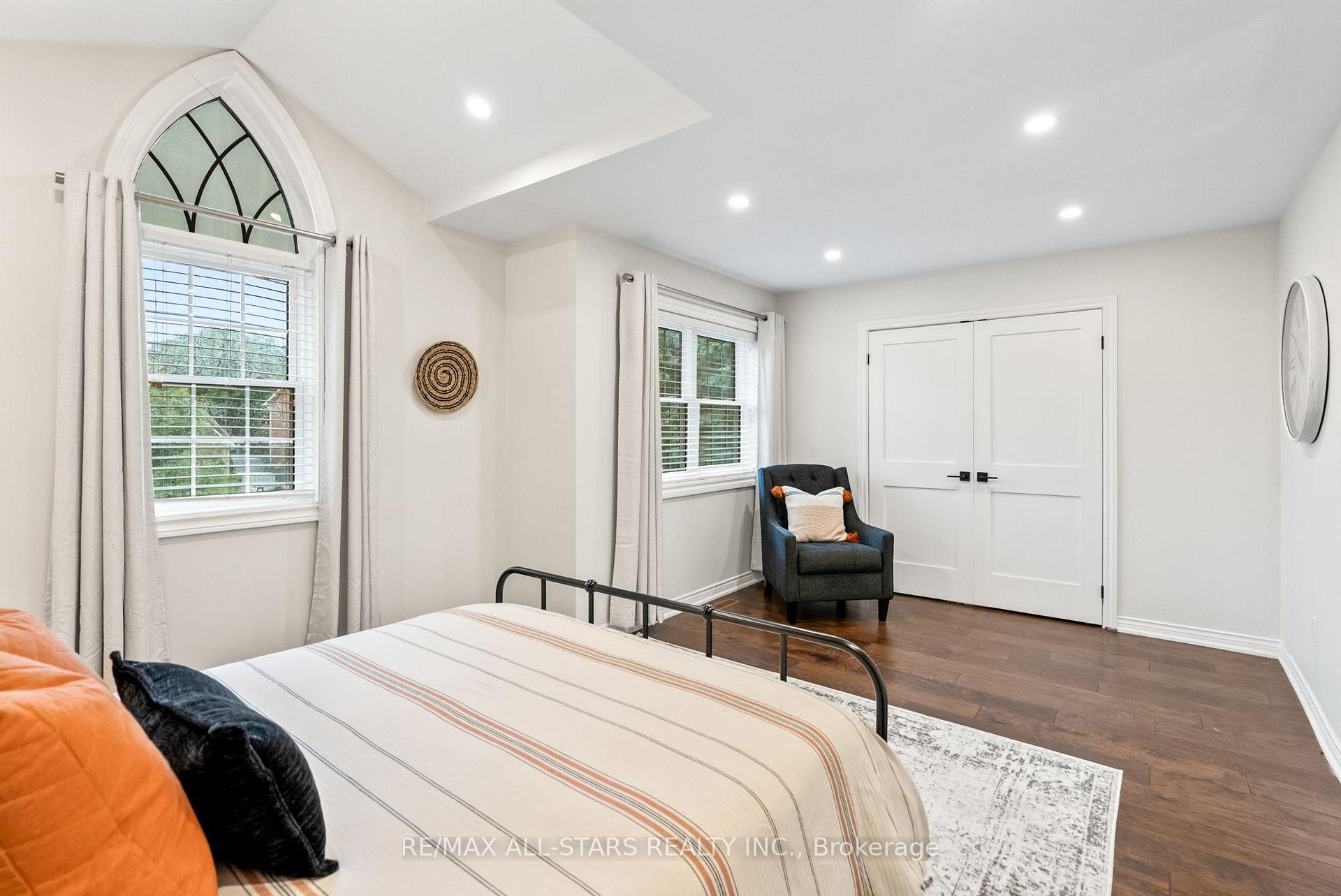 Photo 27 of 42 Galloway Crescent, Uxbridge — HOMEH