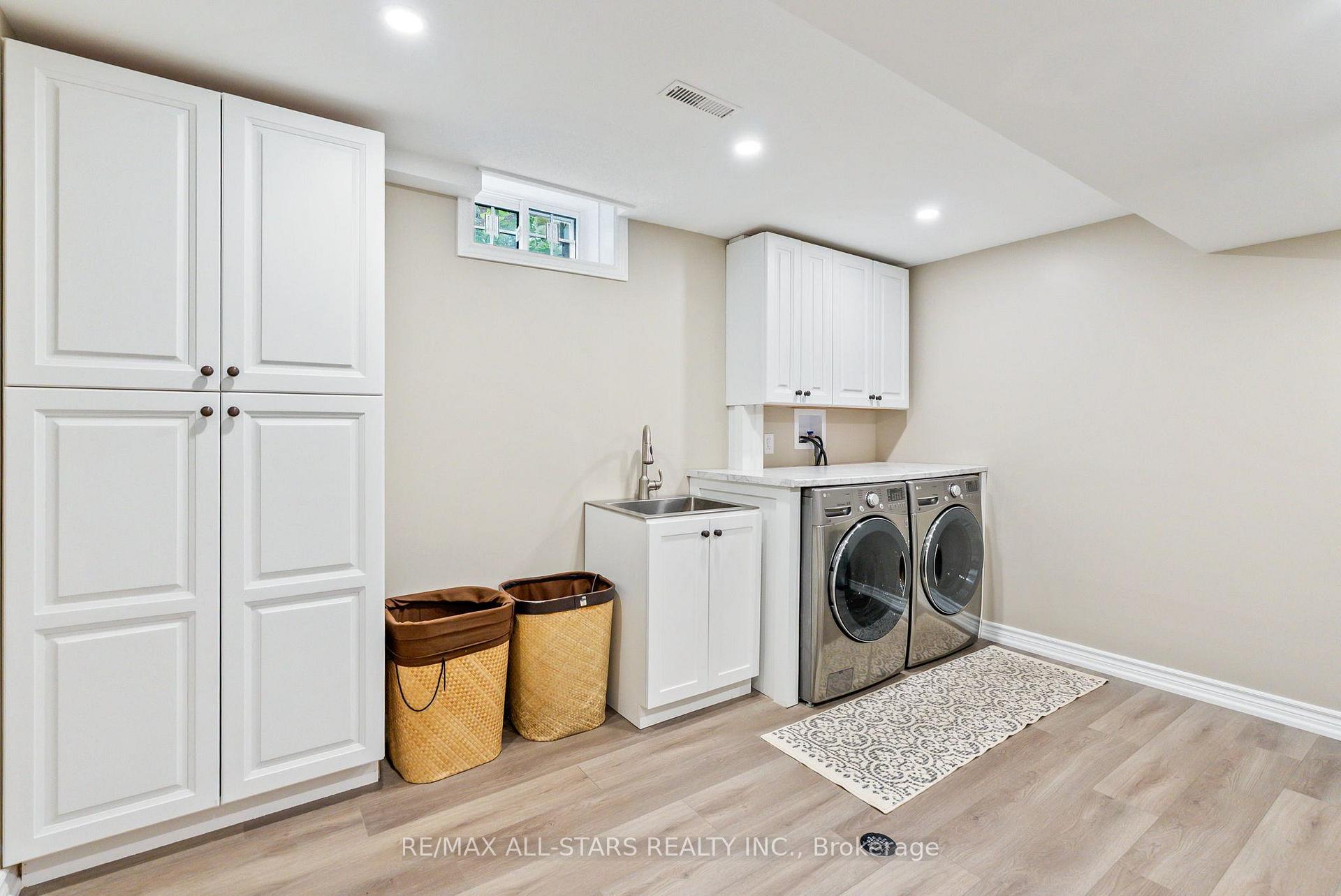 Photo 39 of 42 Galloway Crescent, Uxbridge — HOMEH