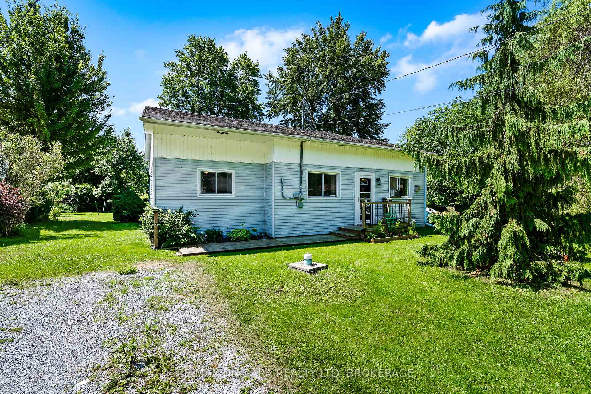 Photo 4 of 10567 Maplewood Drive, Wainfleet, Lakeshore — HOMEH