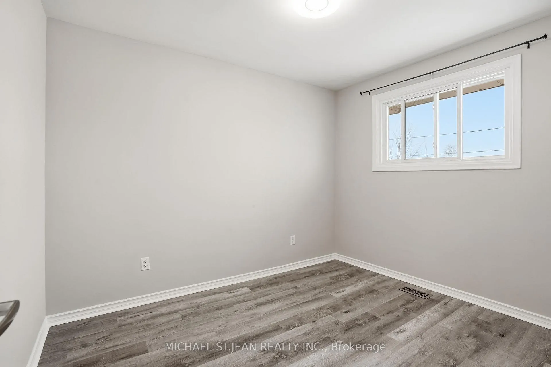 Photo 15 of 93 Wellington Street, Welland, Lincoln/Crowland — HOMEH