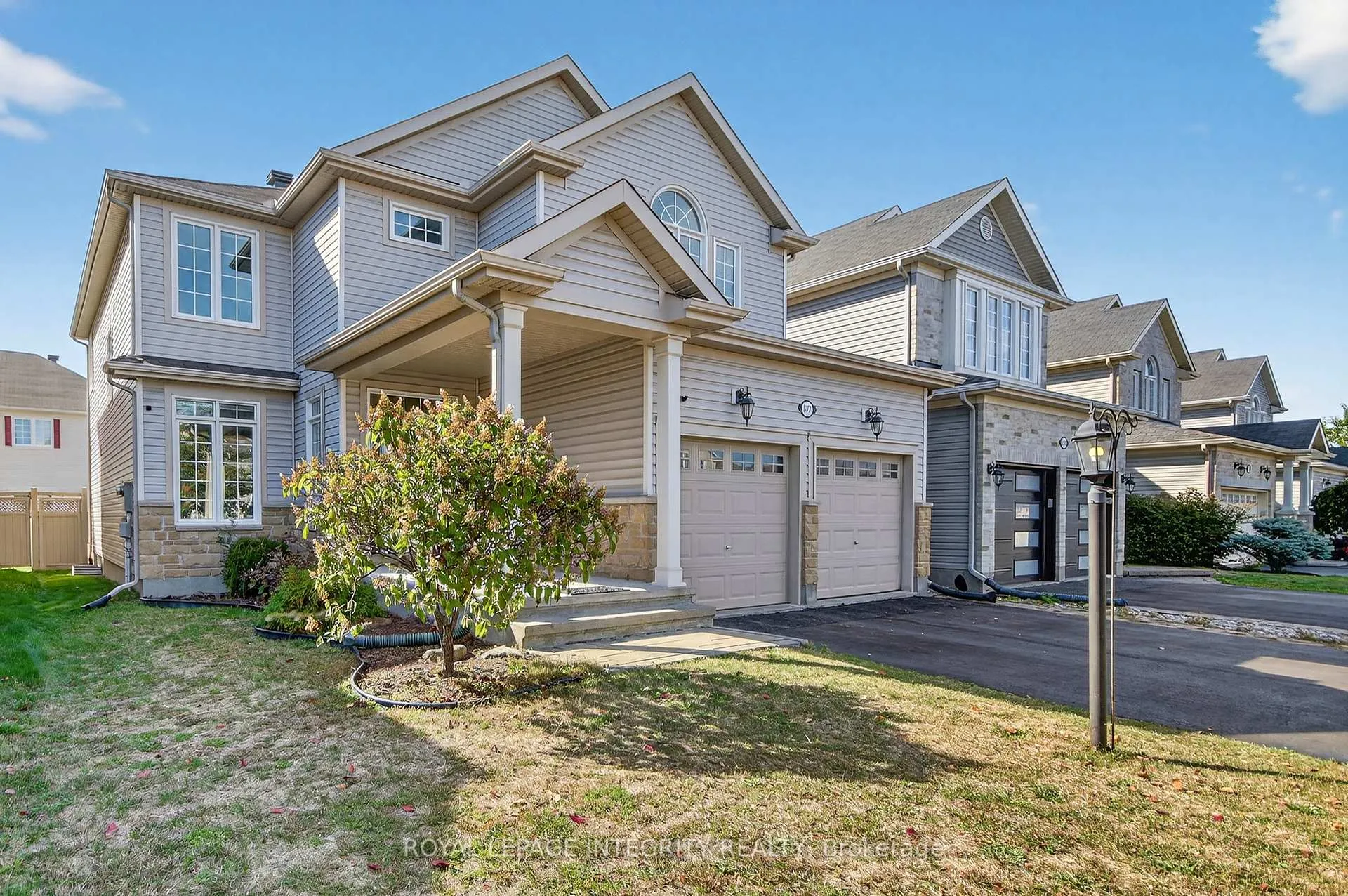 Front of 347 Tucana Way