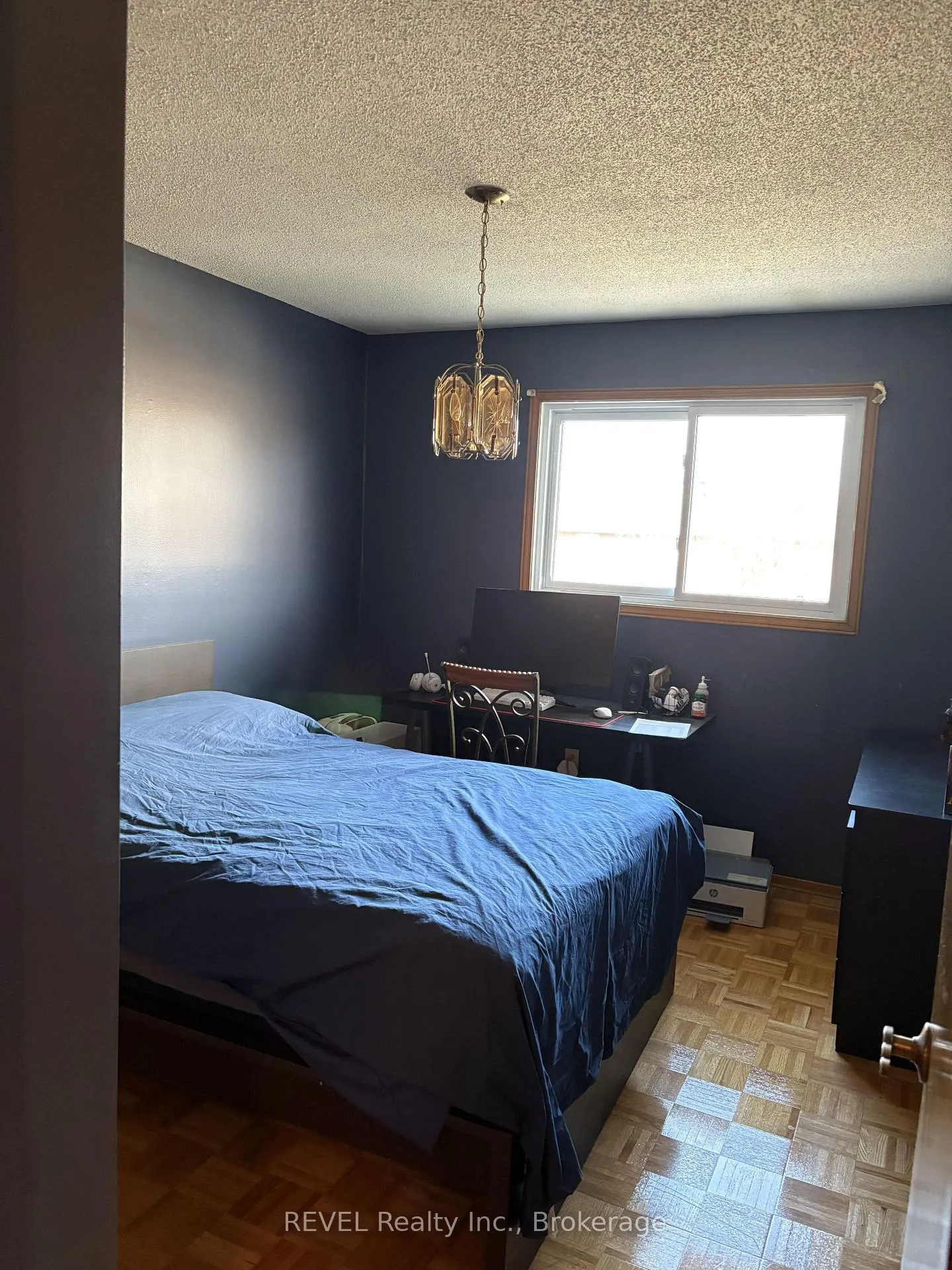 Photo 6 of 78 Ashburn Crescent, Vaughan, East Woodbridge — HOMEH