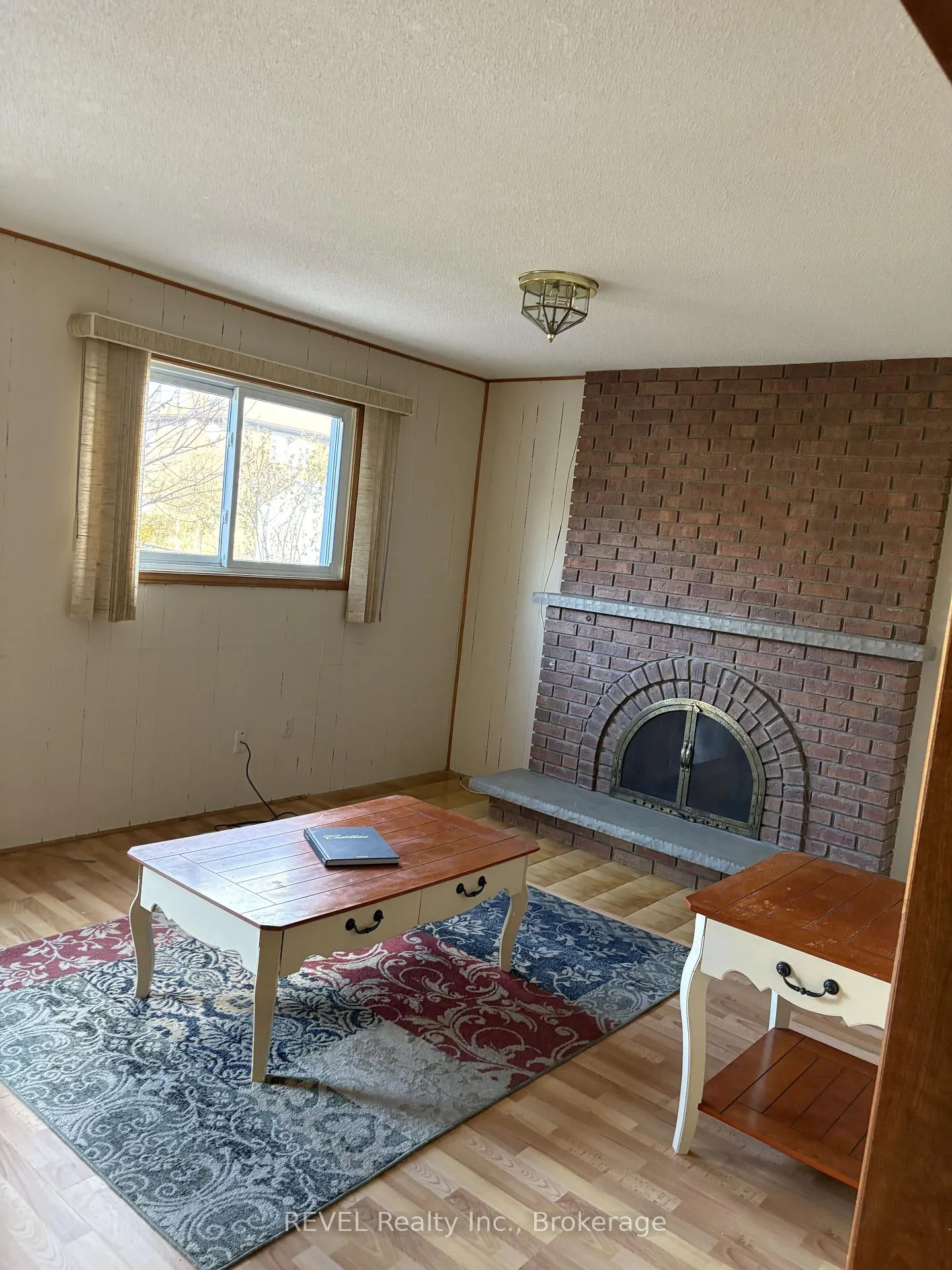 Photo 10 of 78 Ashburn Crescent, Vaughan, East Woodbridge — HOMEH