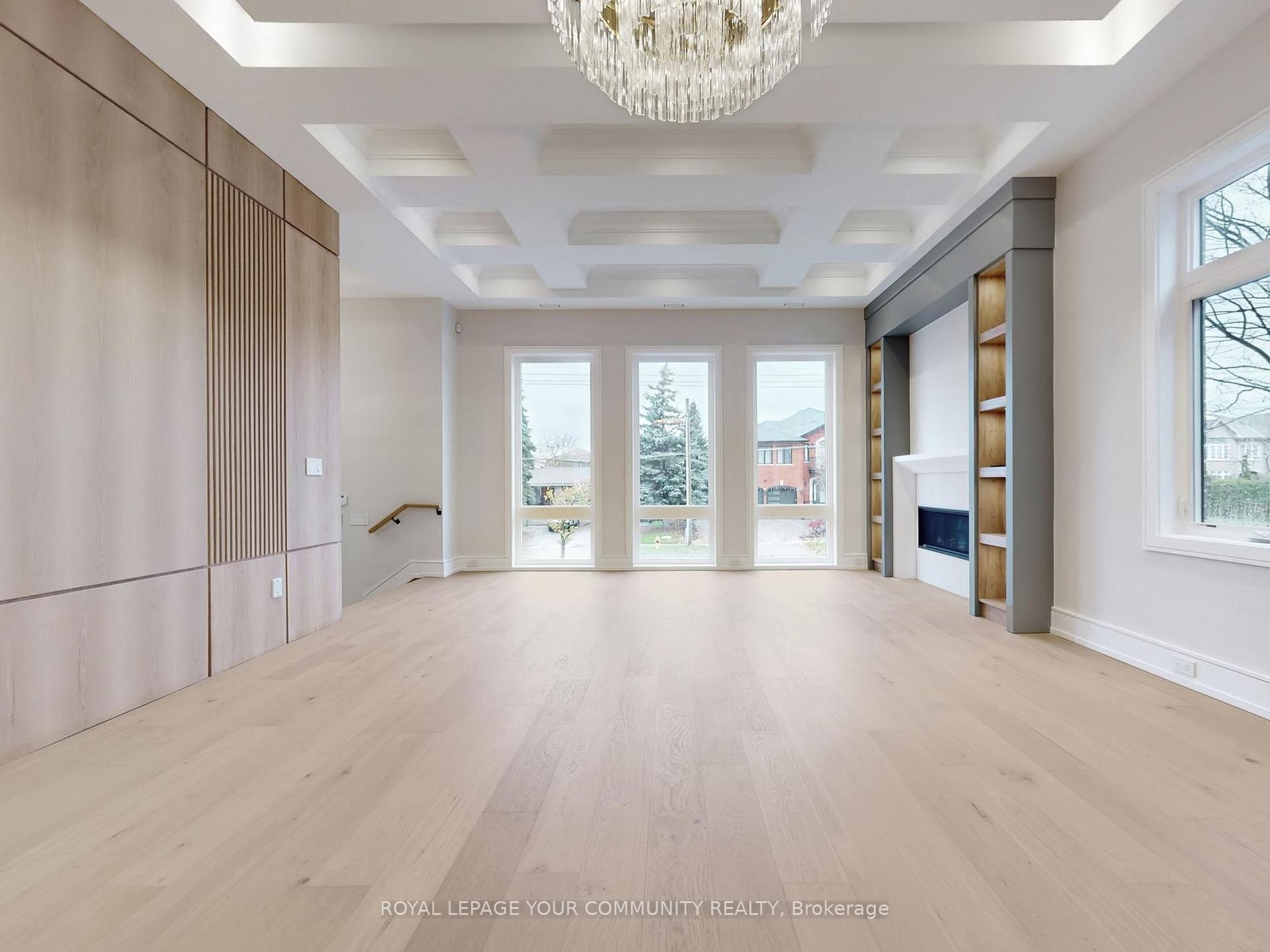 Photo 15 of 117 A Crestwood Road, Vaughan, Crestwood-Springfarm-Yorkhill — HOMEH