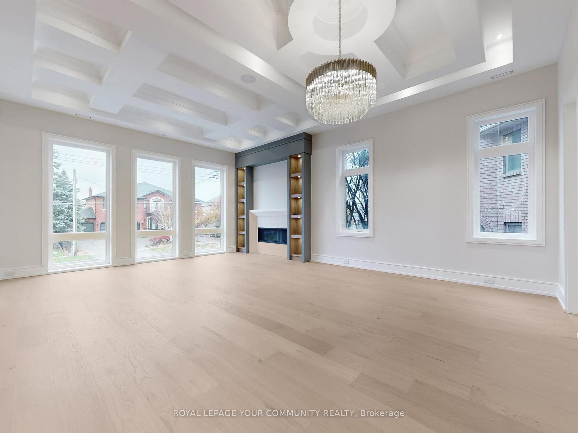 Photo 16 of 117 A Crestwood Road, Vaughan, Crestwood-Springfarm-Yorkhill — HOMEH