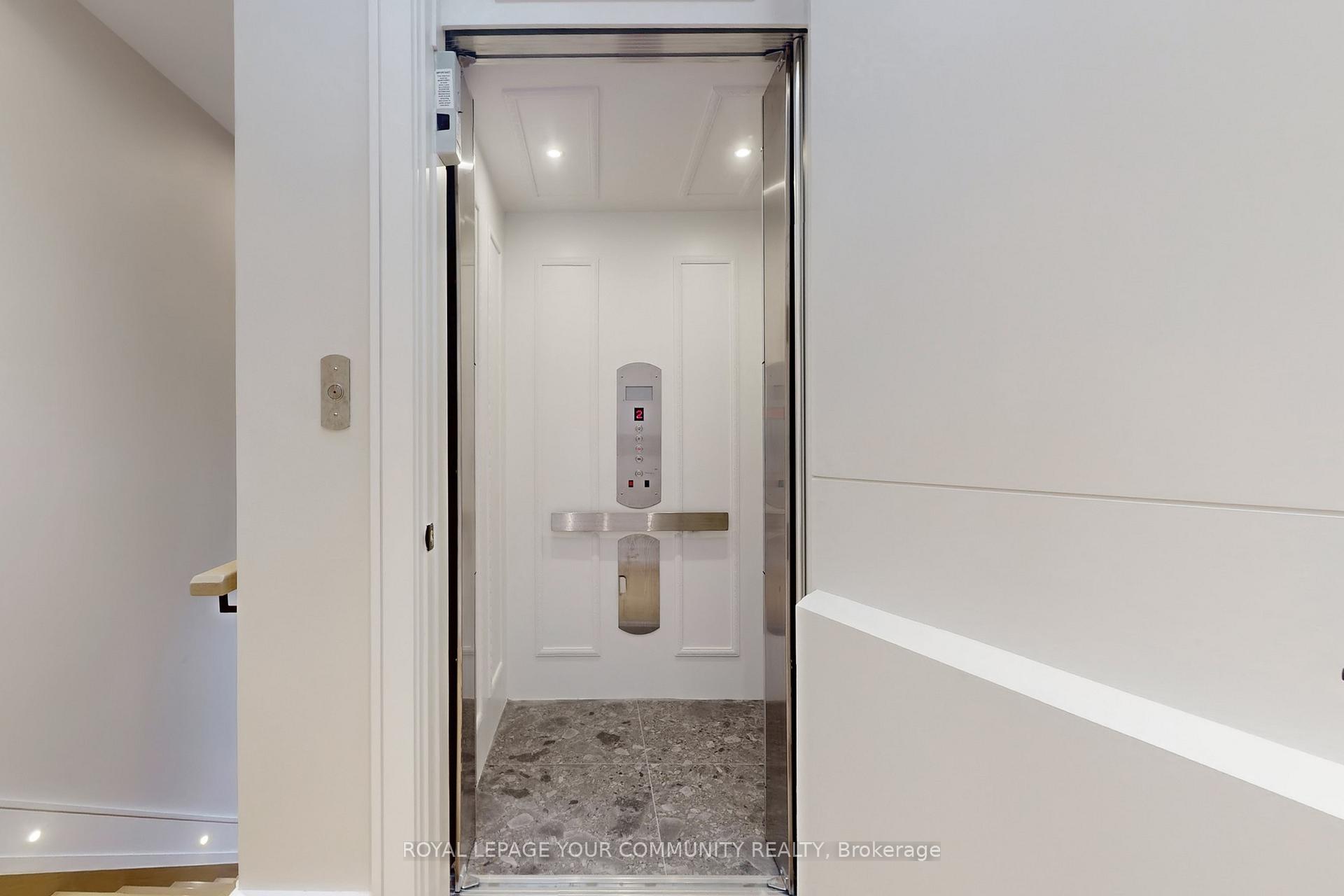 Photo 41 of 117 A Crestwood Road, Vaughan, Crestwood-Springfarm-Yorkhill — HOMEH