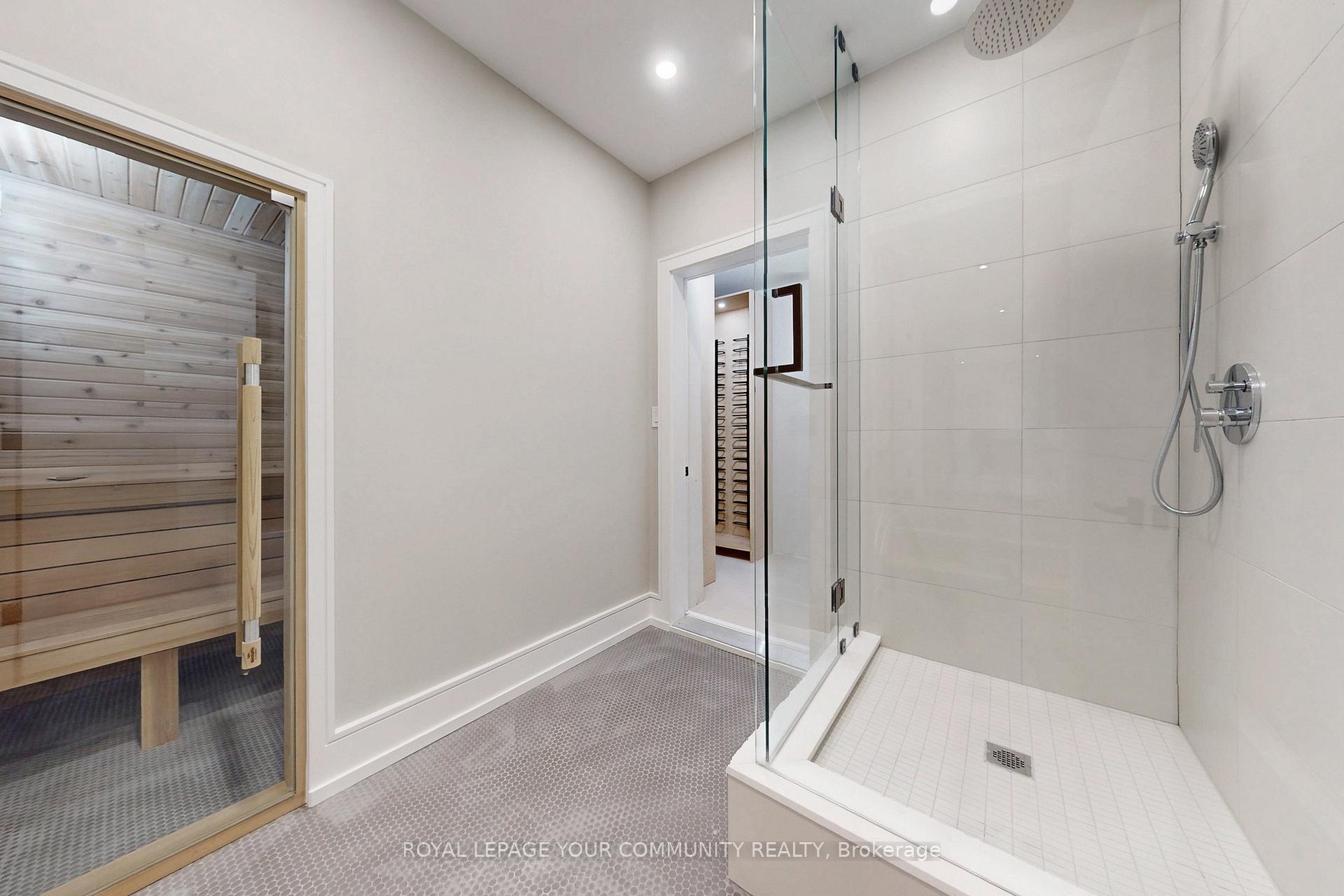 Photo 45 of 117 A Crestwood Road, Vaughan, Crestwood-Springfarm-Yorkhill — HOMEH