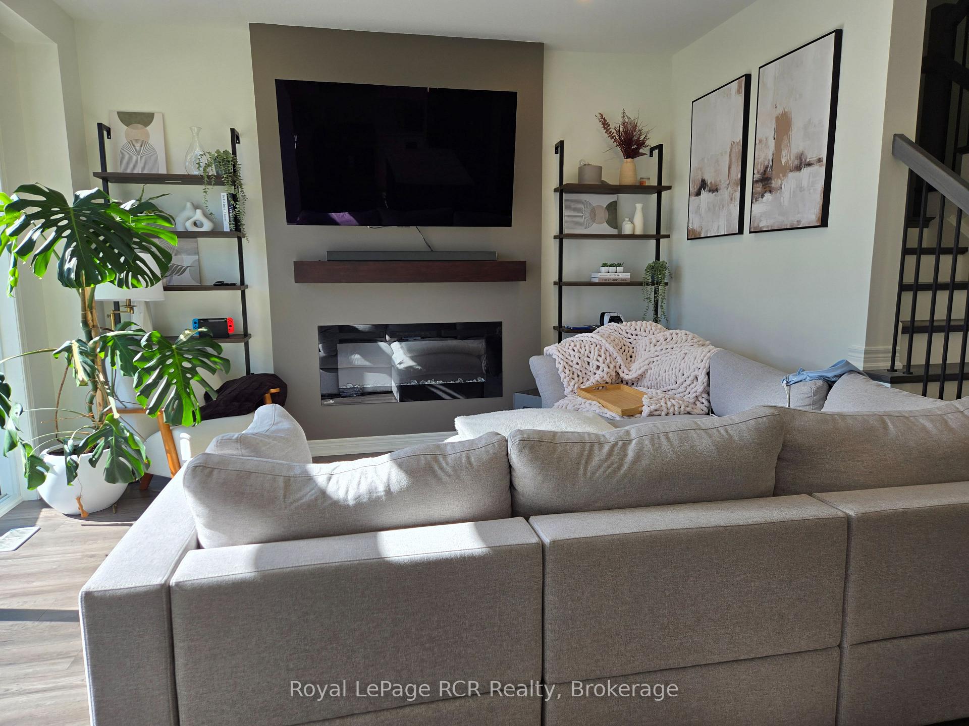 Photo 8 of 223 Jackson Street E, West Grey — HOMEH