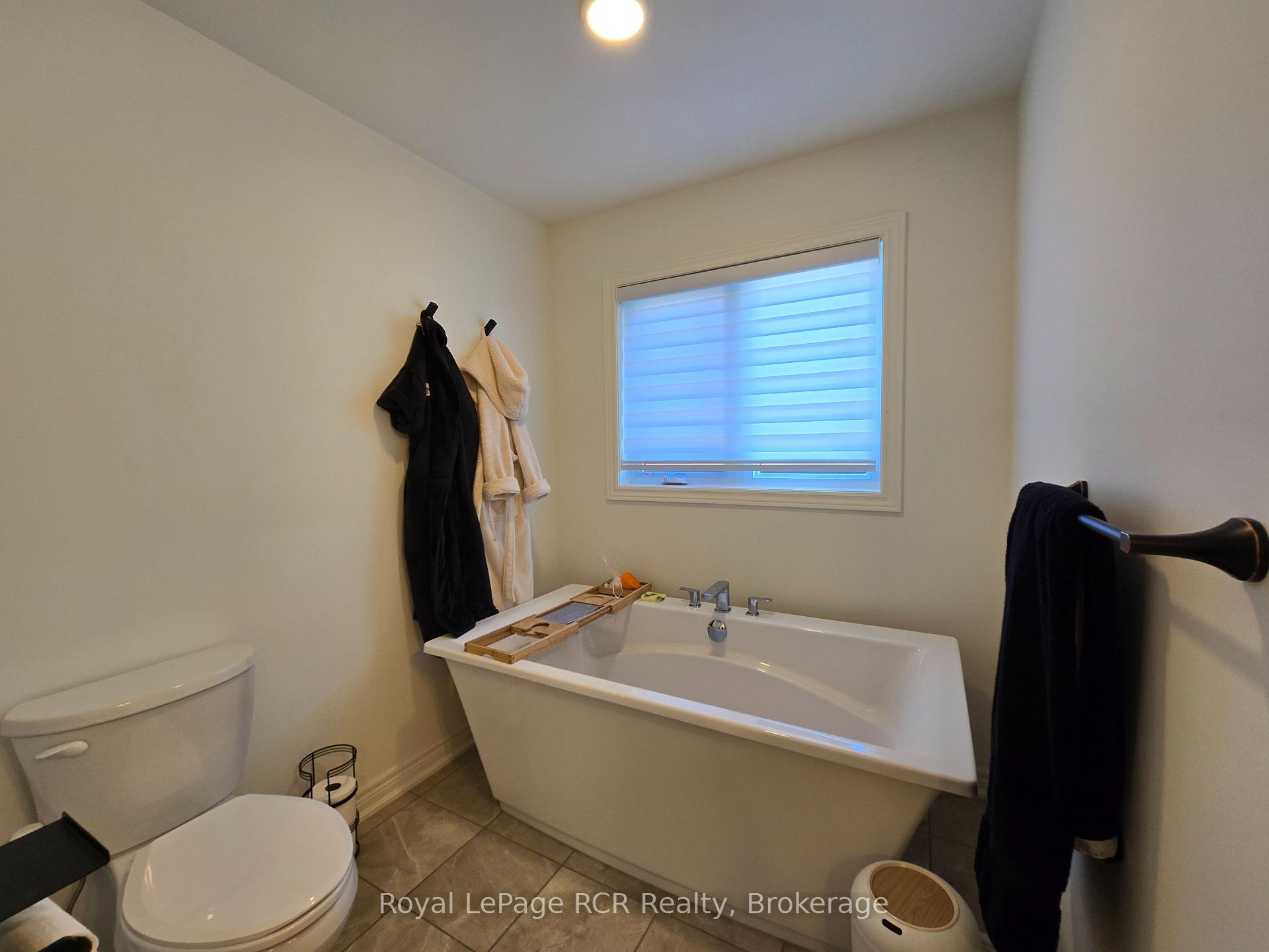 Photo 17 of 223 Jackson Street E, West Grey — HOMEH