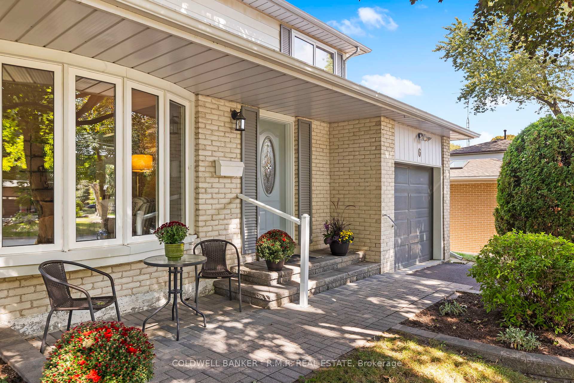 Photo 7 of 6 Carwin Crescent, Ajax, Central West — HOMEH