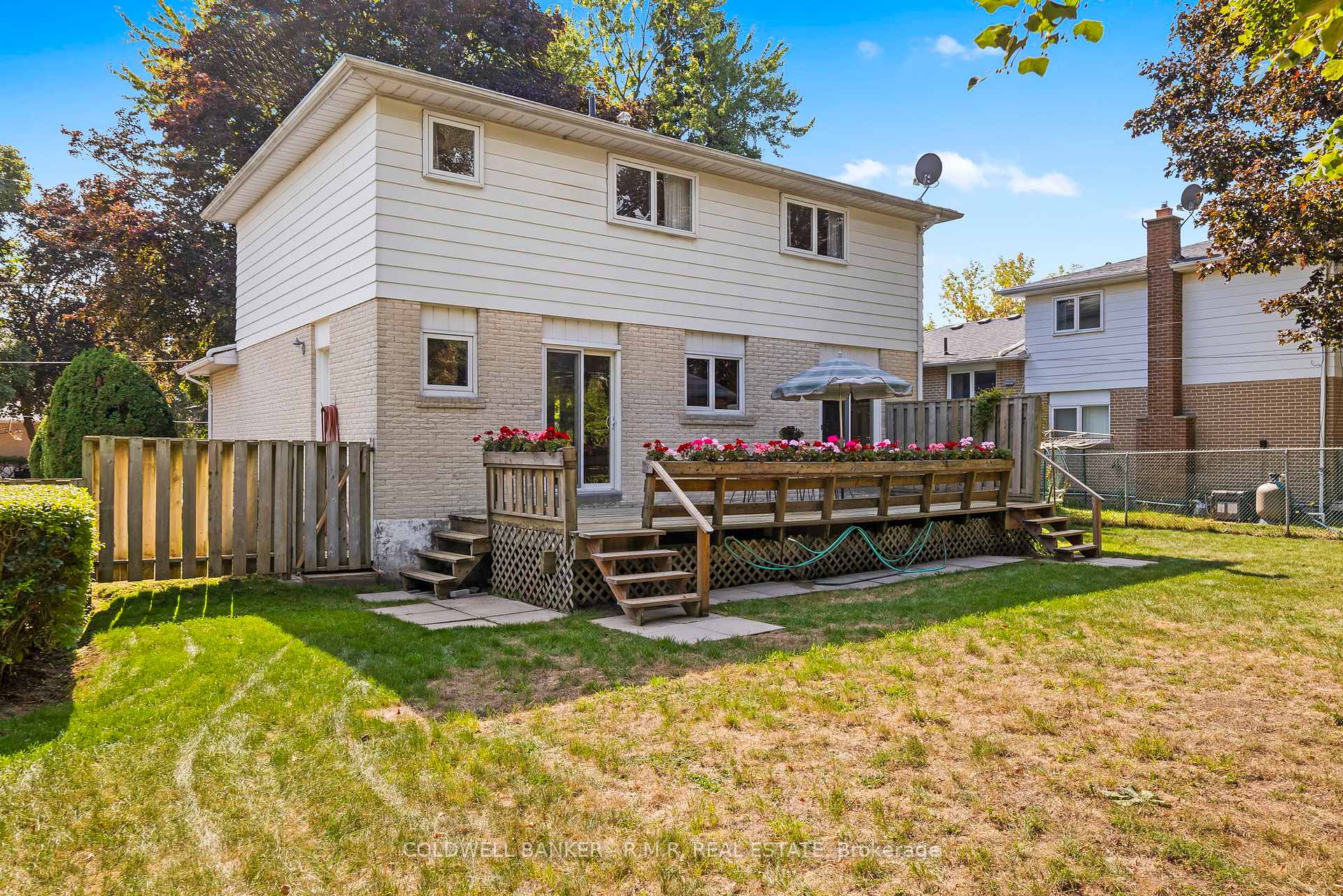 Photo 39 of 6 Carwin Crescent, Ajax, Central West — HOMEH
