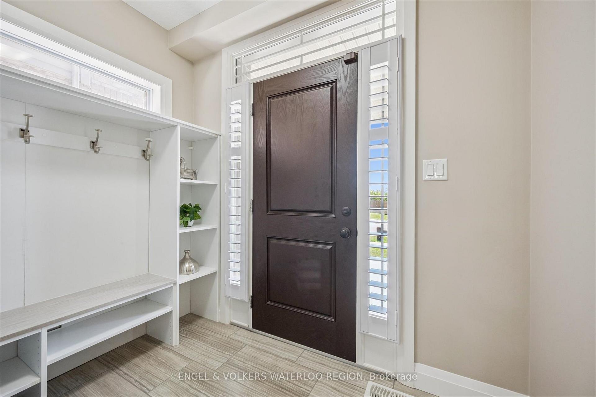Photo 4 of 552 Wasaga Crescent, Waterloo — HOMEH