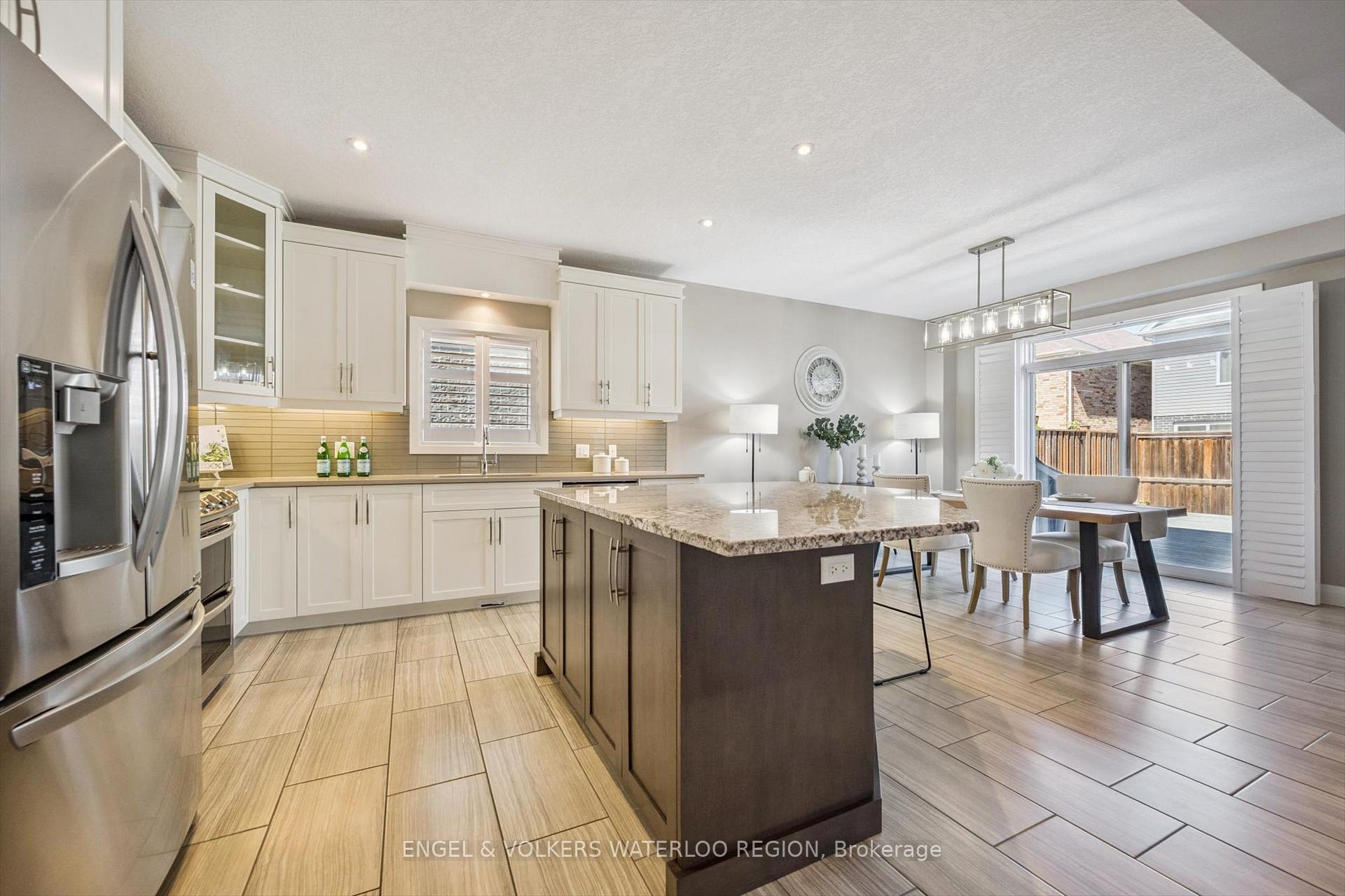 Photo 7 of 552 Wasaga Crescent, Waterloo — HOMEH