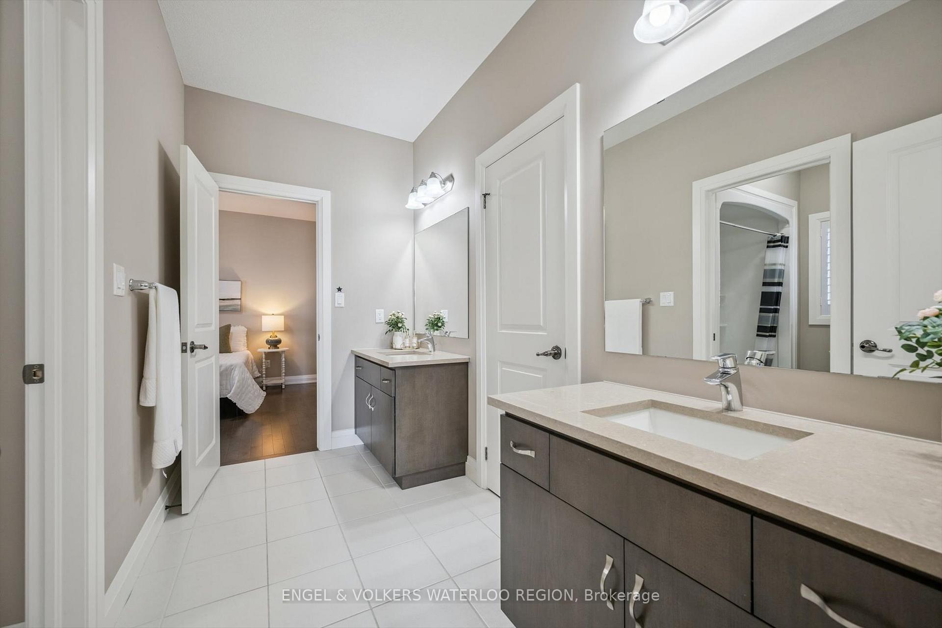 Photo 22 of 552 Wasaga Crescent, Waterloo — HOMEH