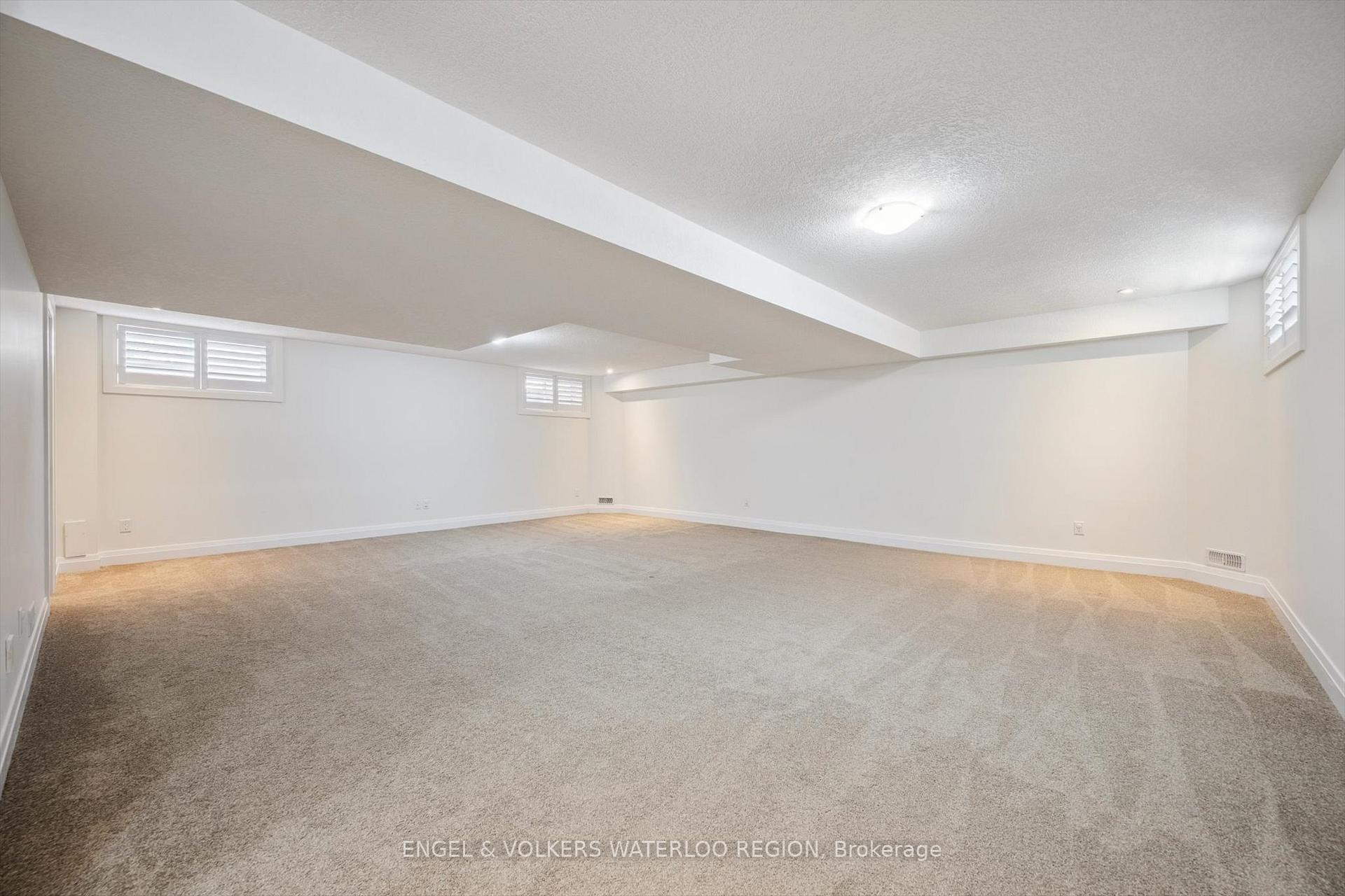Photo 34 of 552 Wasaga Crescent, Waterloo — HOMEH