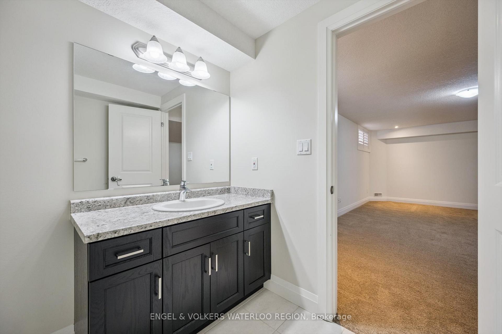 Photo 38 of 552 Wasaga Crescent, Waterloo — HOMEH