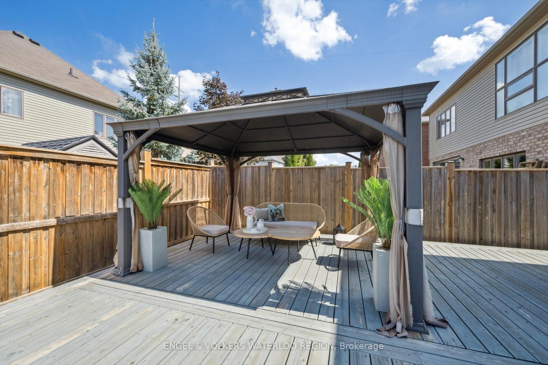 Photo 40 of 552 Wasaga Crescent, Waterloo — HOMEH