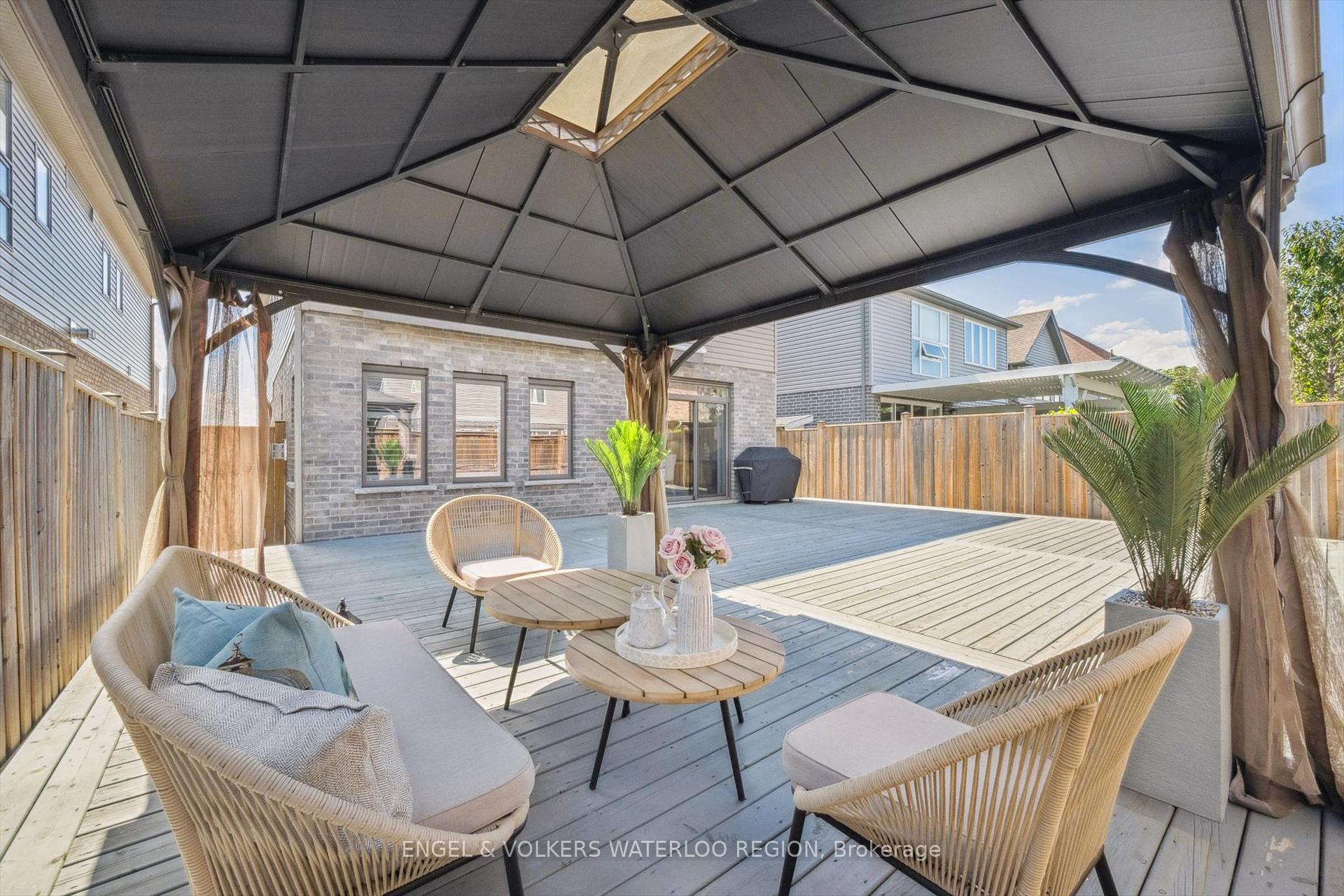 Photo 41 of 552 Wasaga Crescent, Waterloo — HOMEH
