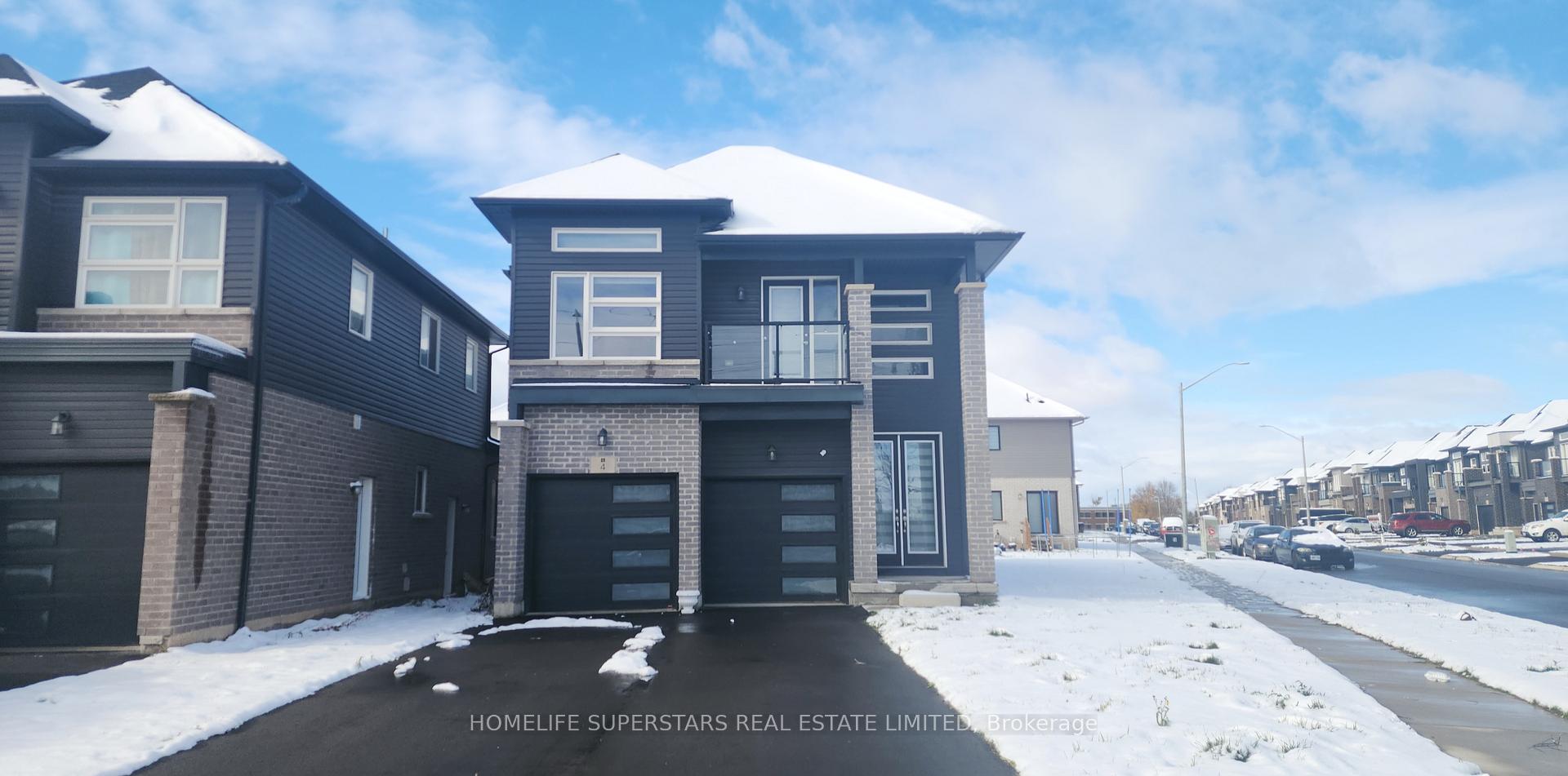 Photo 2 of 4 Bradley Avenue, Welland, Lincoln/Crowland — HOMEH