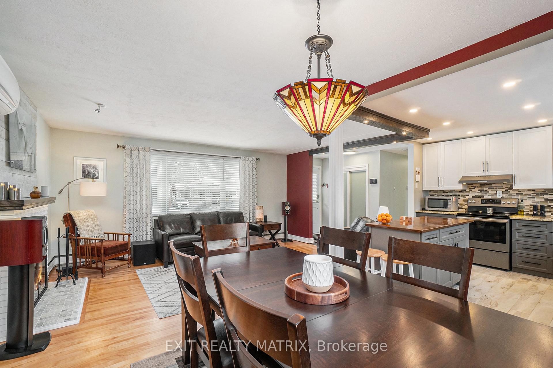 Photo 9 of 19 Dunham Street, Ottawa, Cardinal Heights — HOMEH