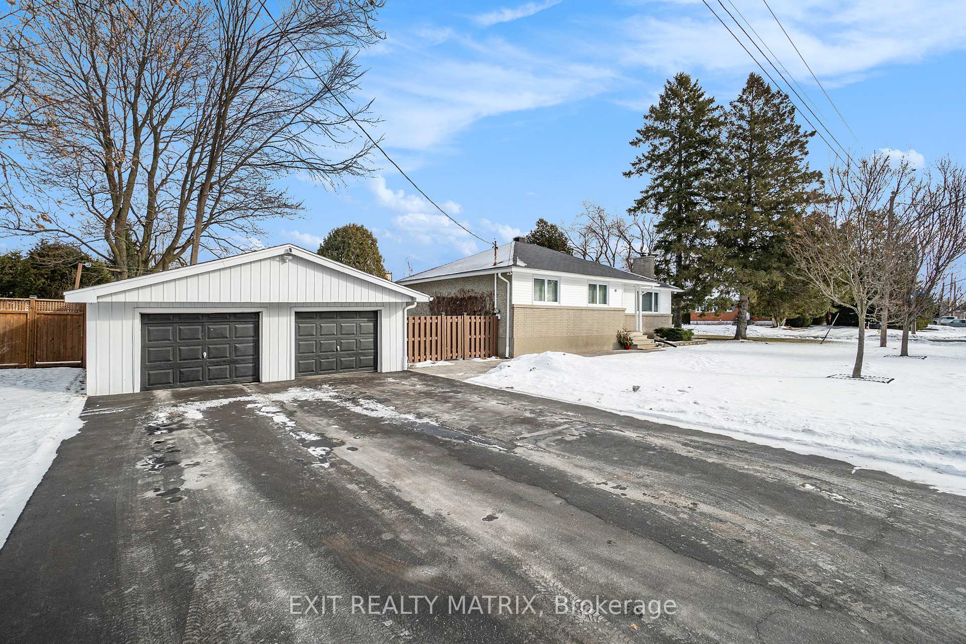 Photo 23 of 19 Dunham Street, Ottawa, Cardinal Heights — HOMEH