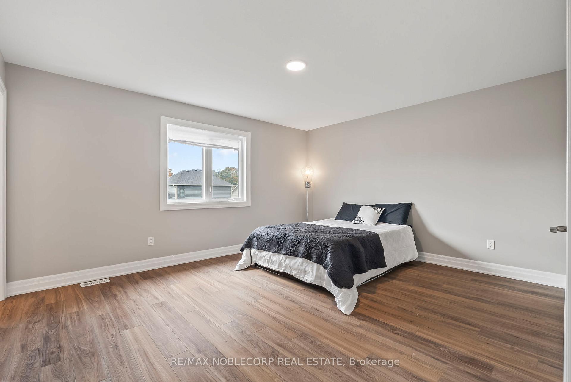 Photo 19 of 237 Jackson Street E, West Grey — HOMEH
