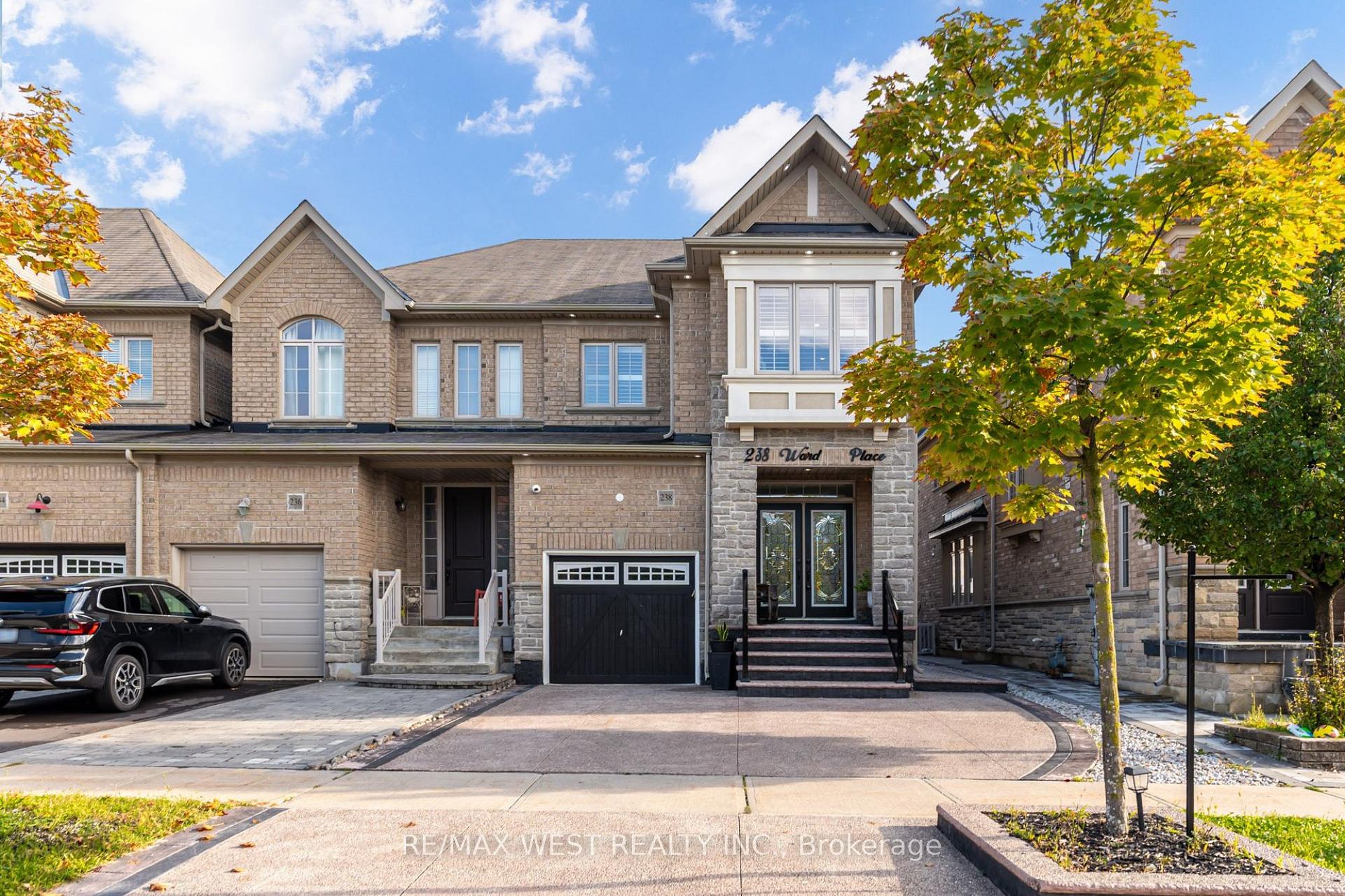 Photo 2 of 238 Wardlaw Place, Vaughan, Vellore Village — HOMEH