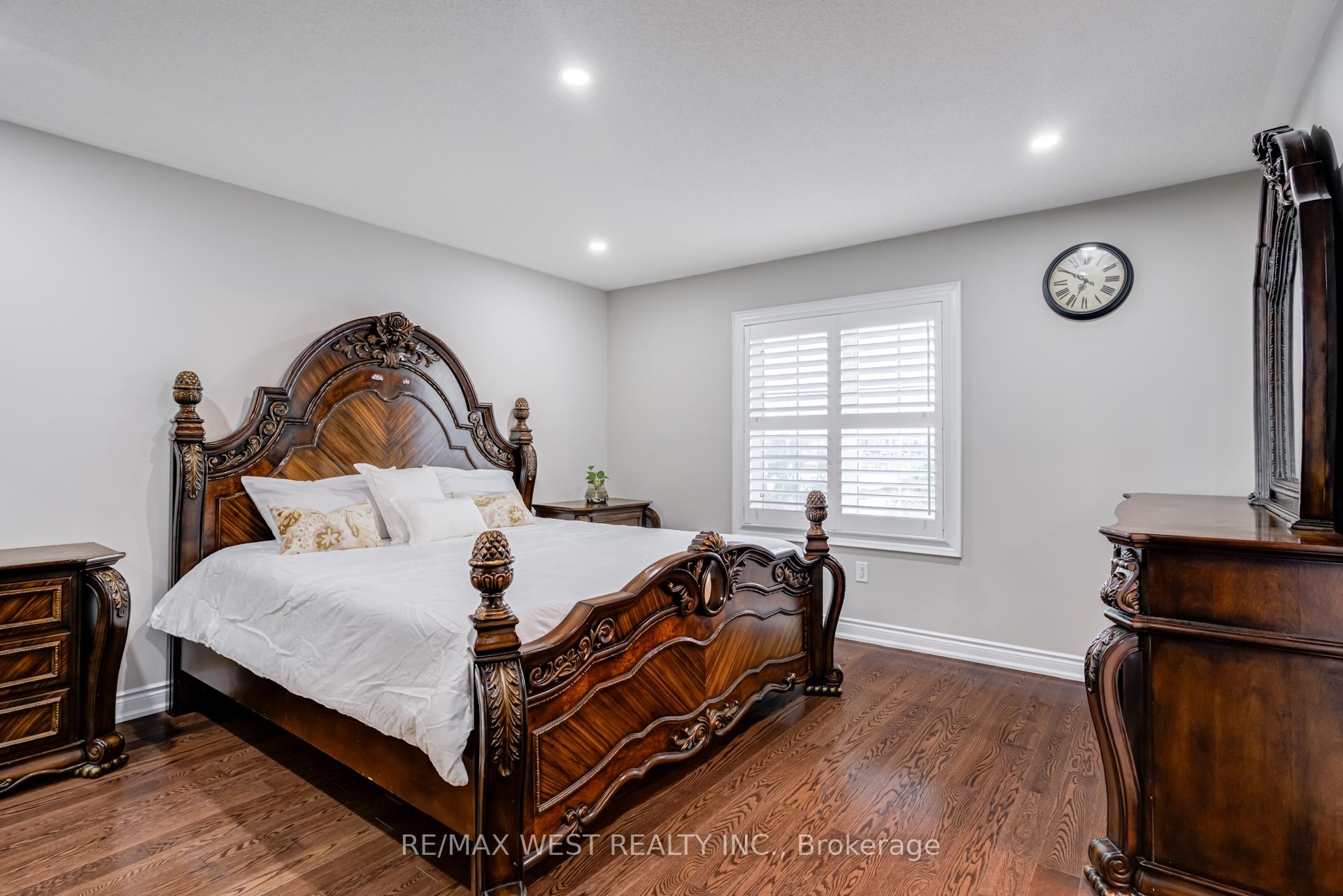 Photo 16 of 238 Wardlaw Place, Vaughan, Vellore Village — HOMEH