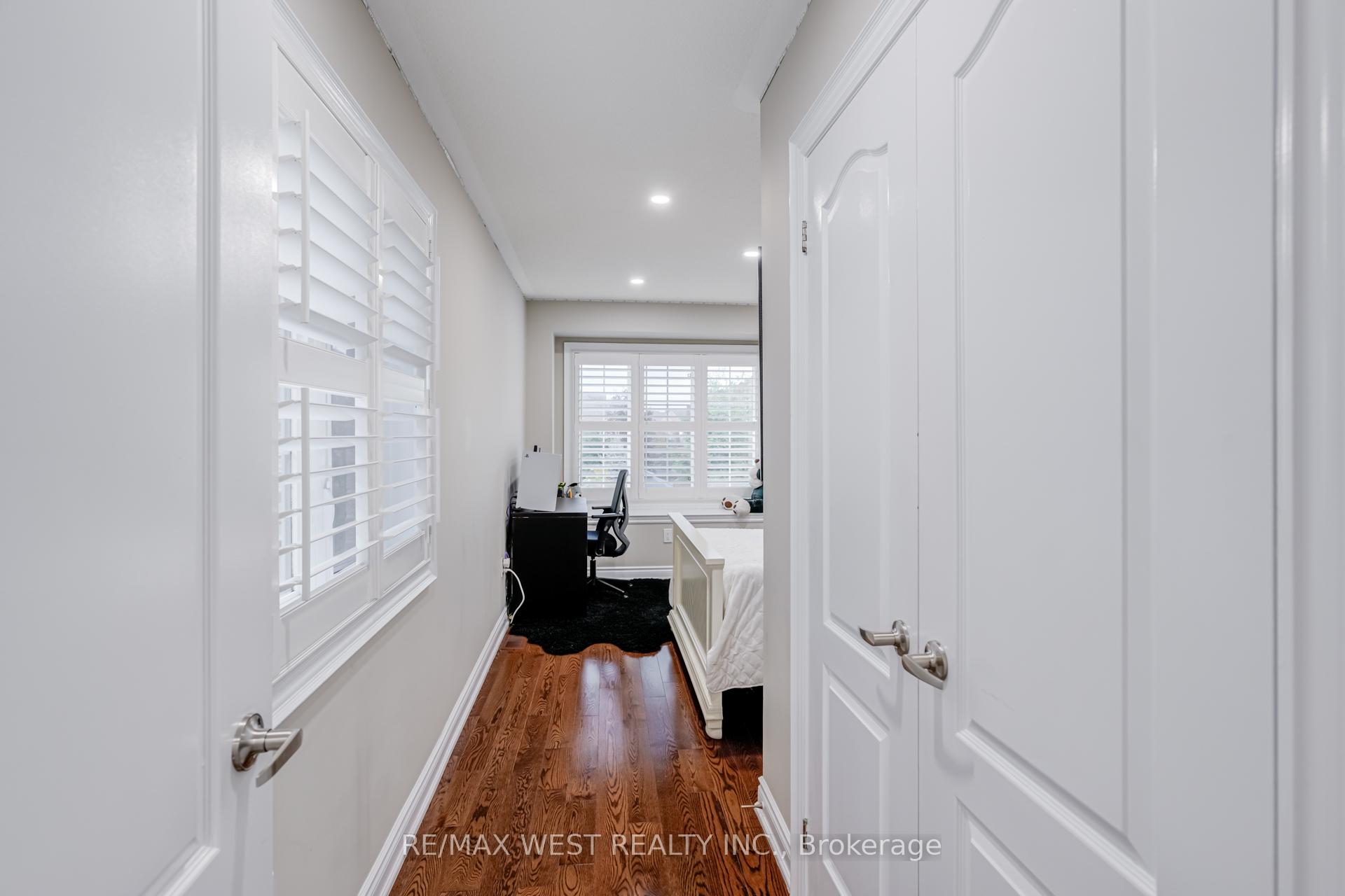 Photo 22 of 238 Wardlaw Place, Vaughan, Vellore Village — HOMEH