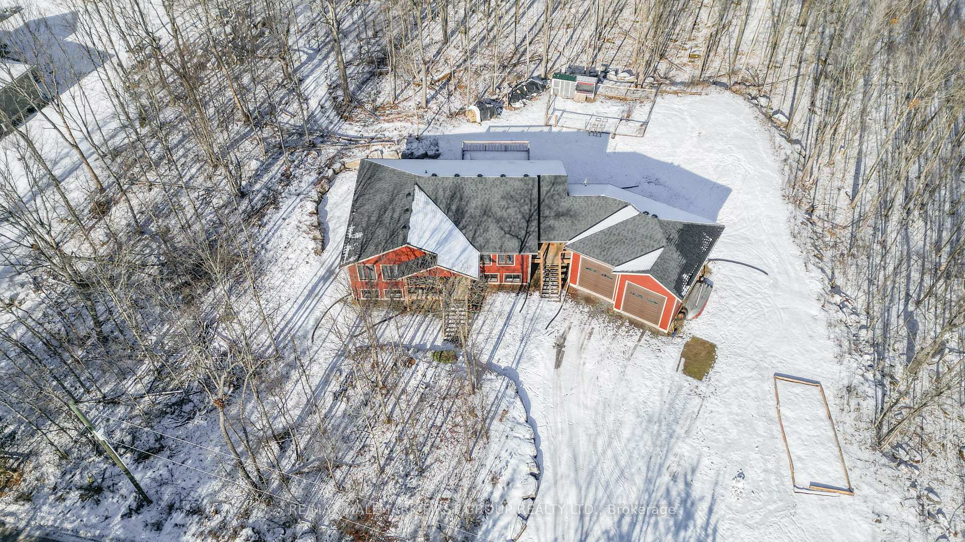 Photo 3 of 385 Flatrock Road, Tweed, Hungerford (Twp) — HOMEH
