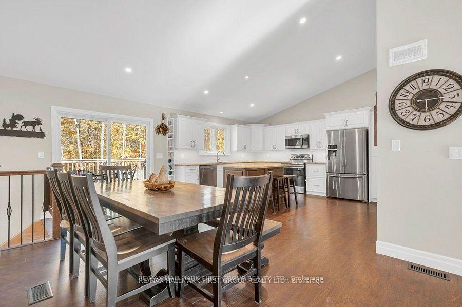 Photo 9 of 385 Flatrock Road, Tweed, Hungerford (Twp) — HOMEH