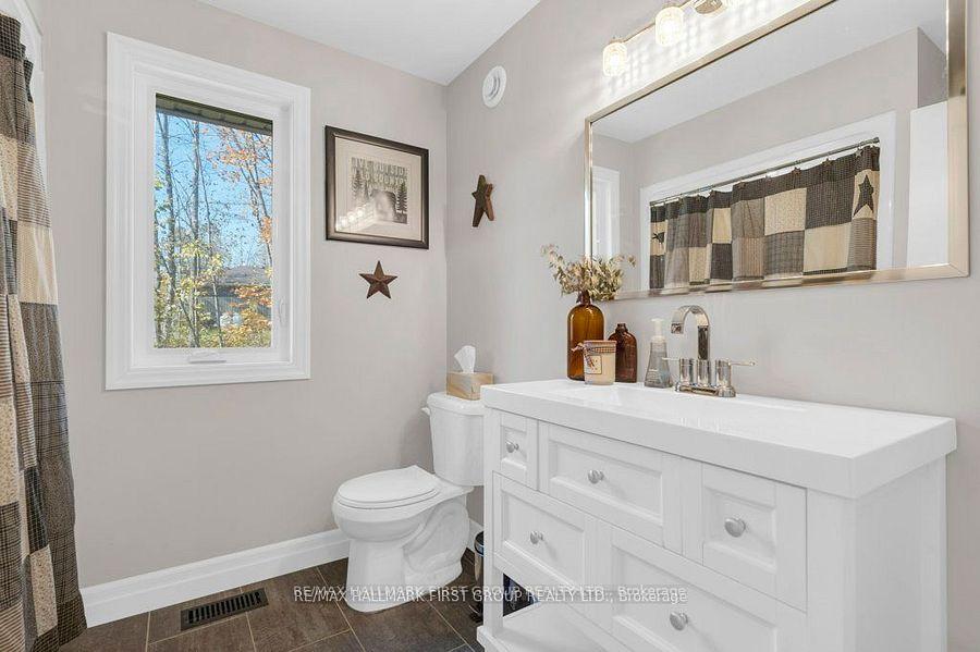 Photo 20 of 385 Flatrock Road, Tweed, Hungerford (Twp) — HOMEH