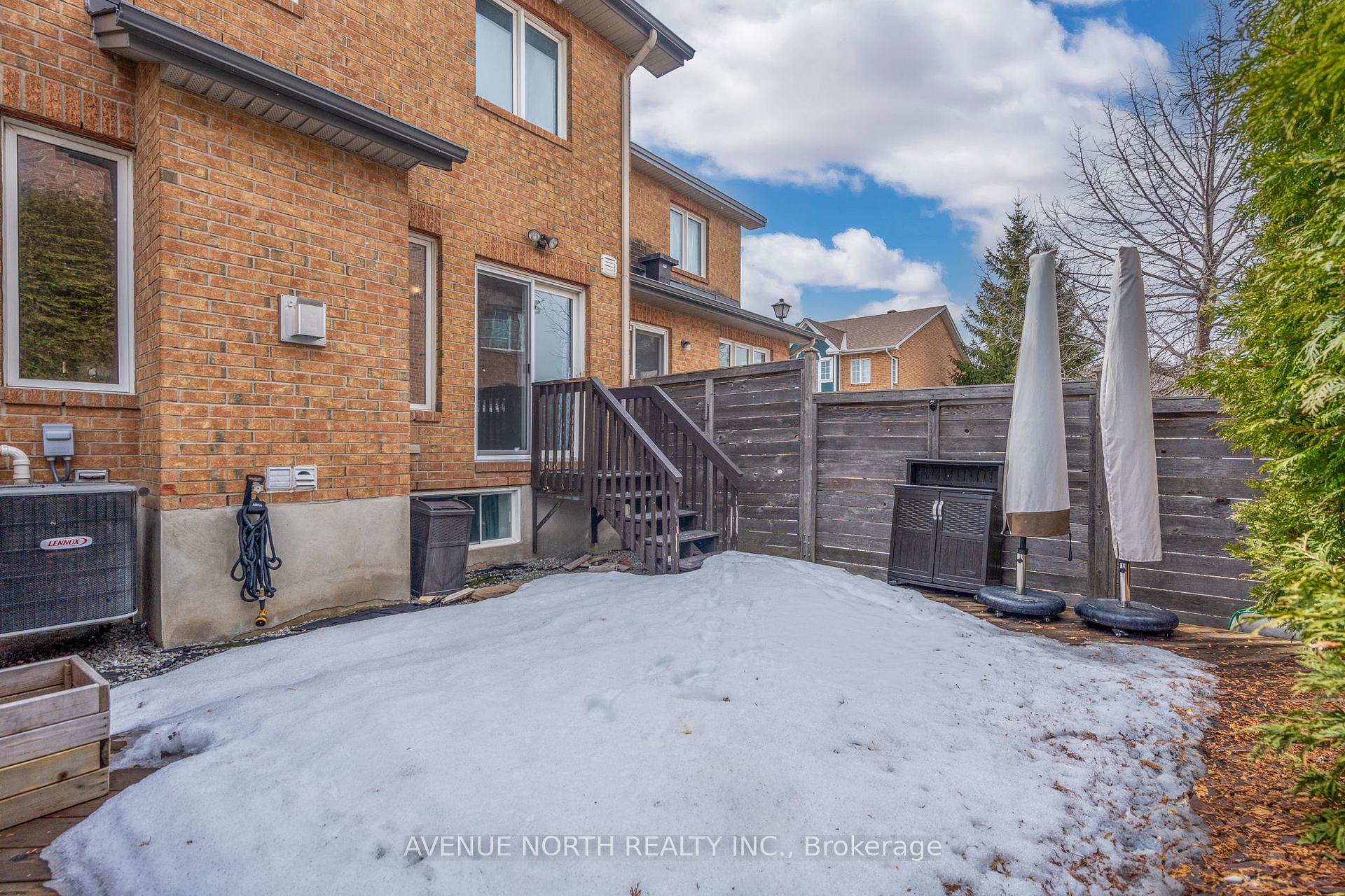 Photo 32 of 352 Freedom Private, Ottawa, Riverview Park — HOMEH